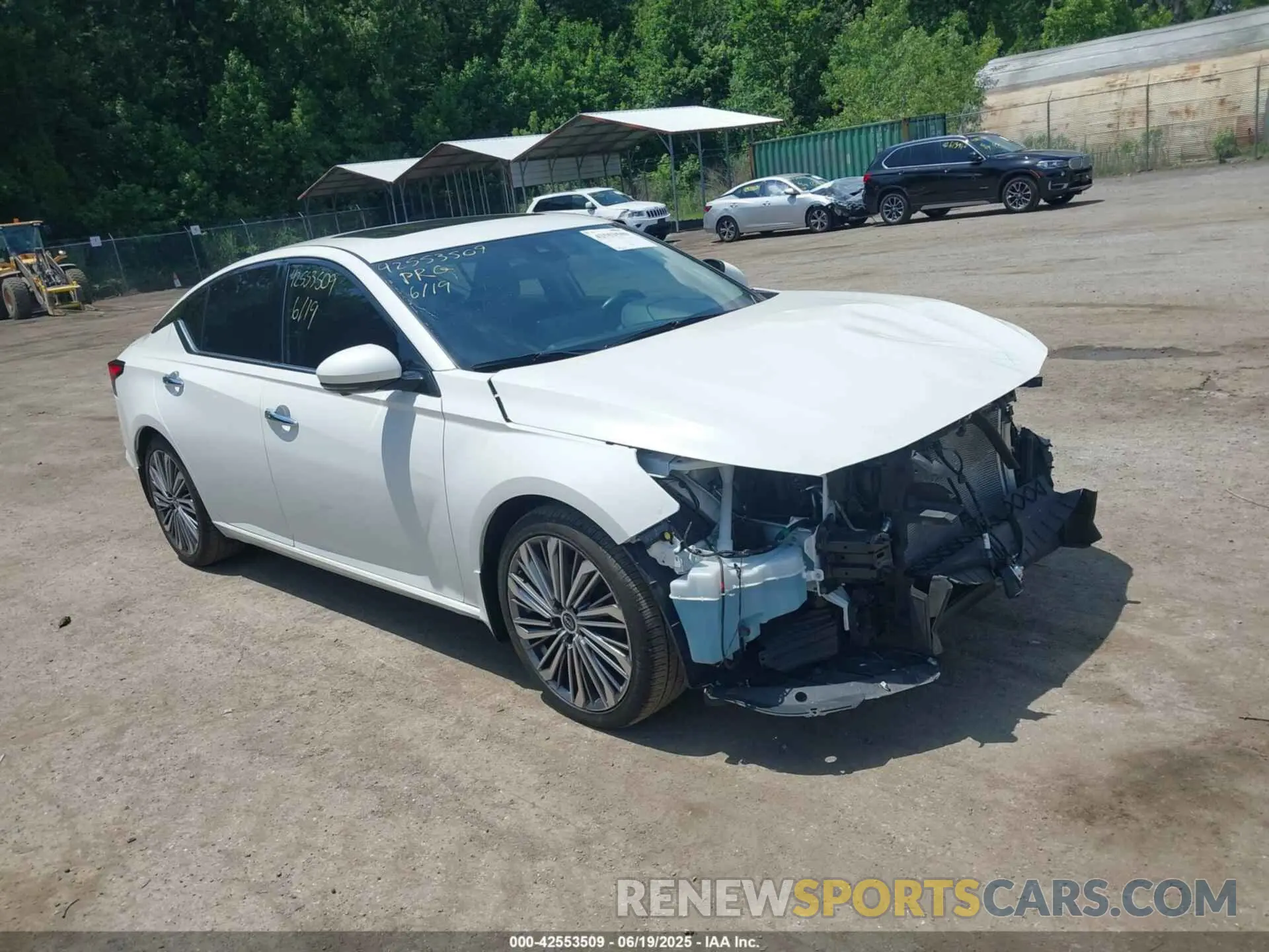 1 Photograph of a damaged car 1N4BL4EV7PN406789 NISSAN ALTIMA 2023