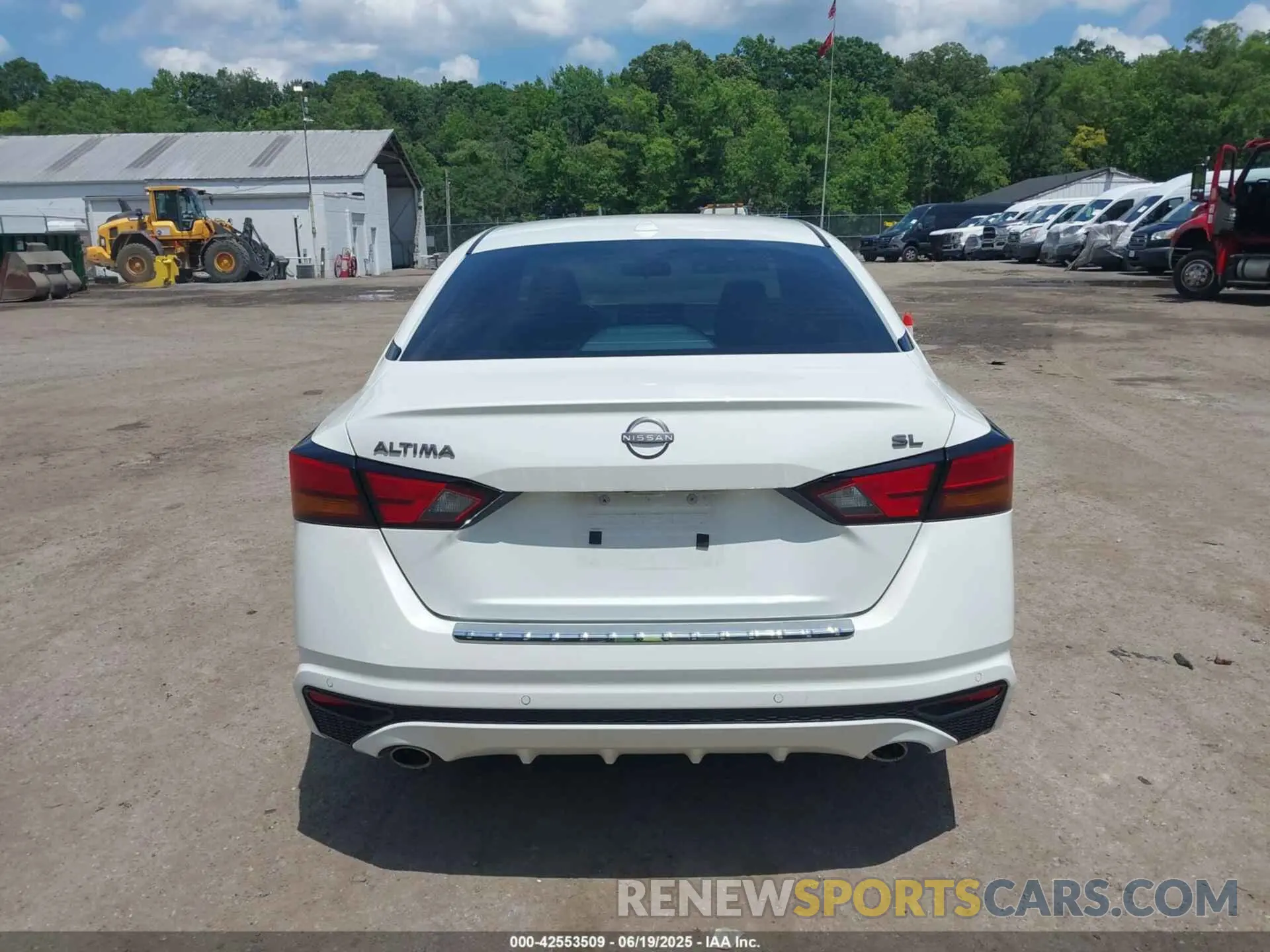 16 Photograph of a damaged car 1N4BL4EV7PN406789 NISSAN ALTIMA 2023