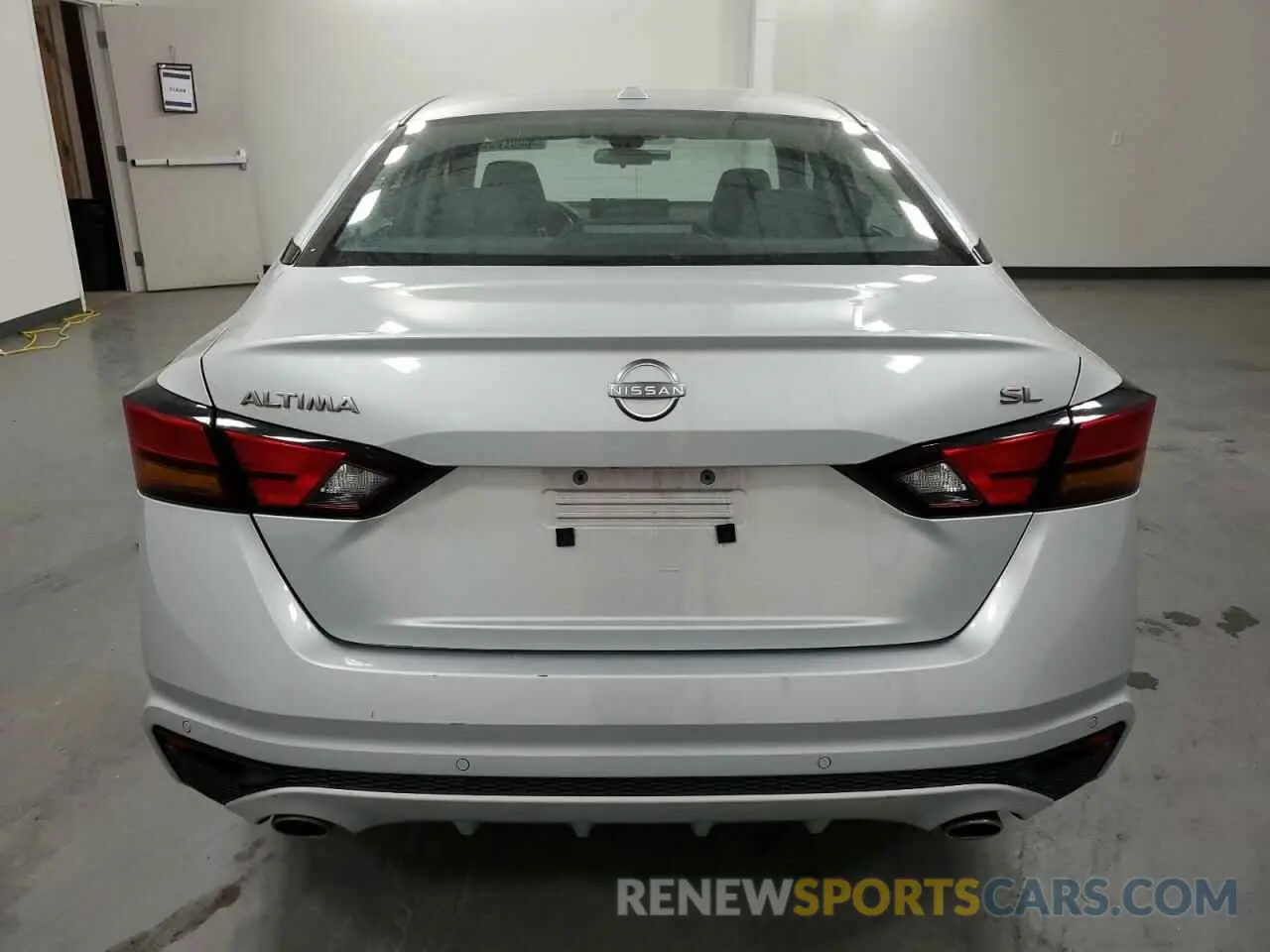 6 Photograph of a damaged car 1N4BL4EV7PN413516 NISSAN ALTIMA 2023