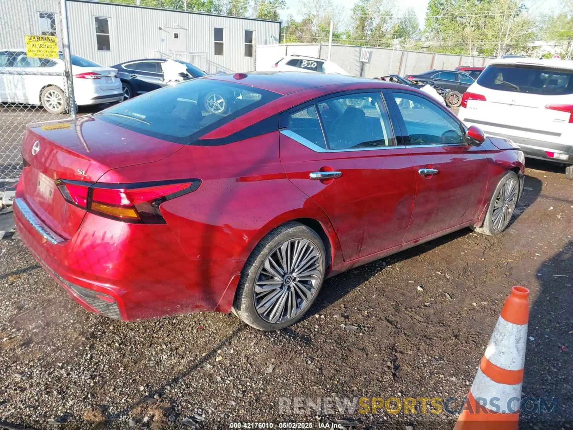 4 Photograph of a damaged car 1N4BL4EV7PN416383 NISSAN ALTIMA 2023