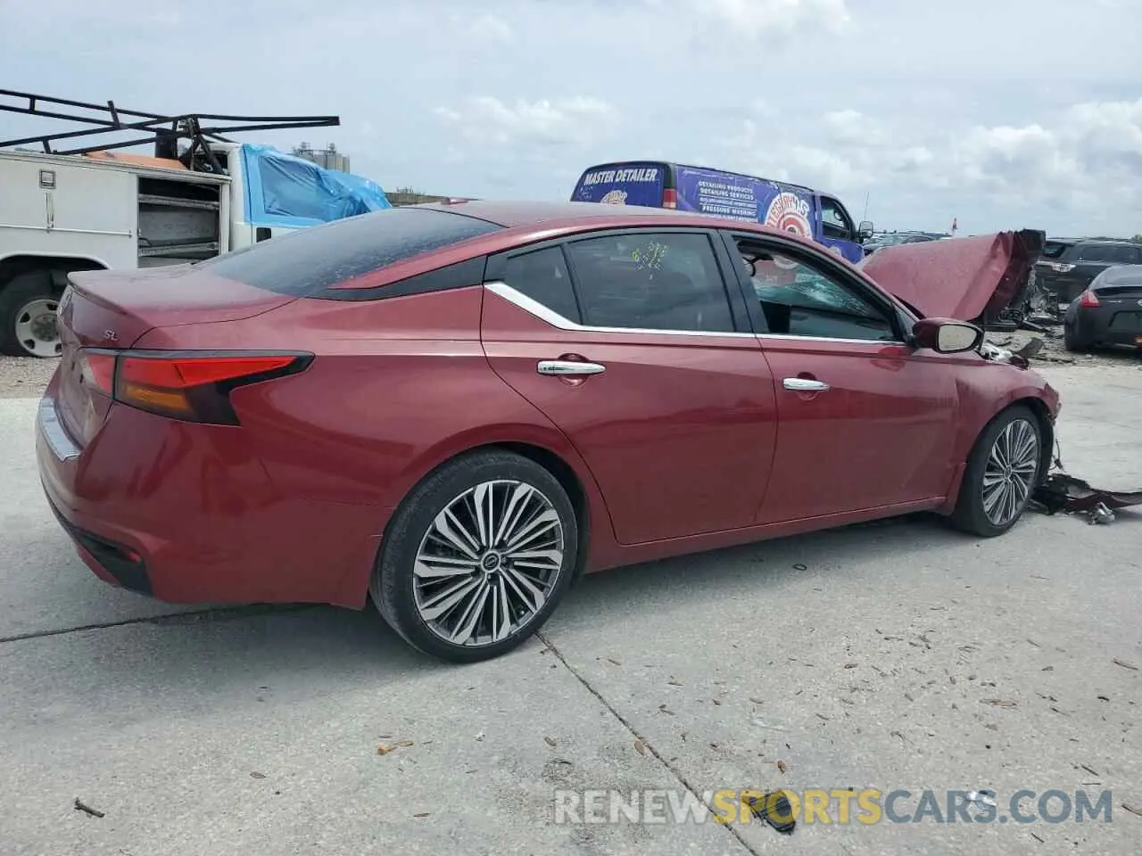 3 Photograph of a damaged car 1N4BL4EV8PN319497 NISSAN ALTIMA 2023
