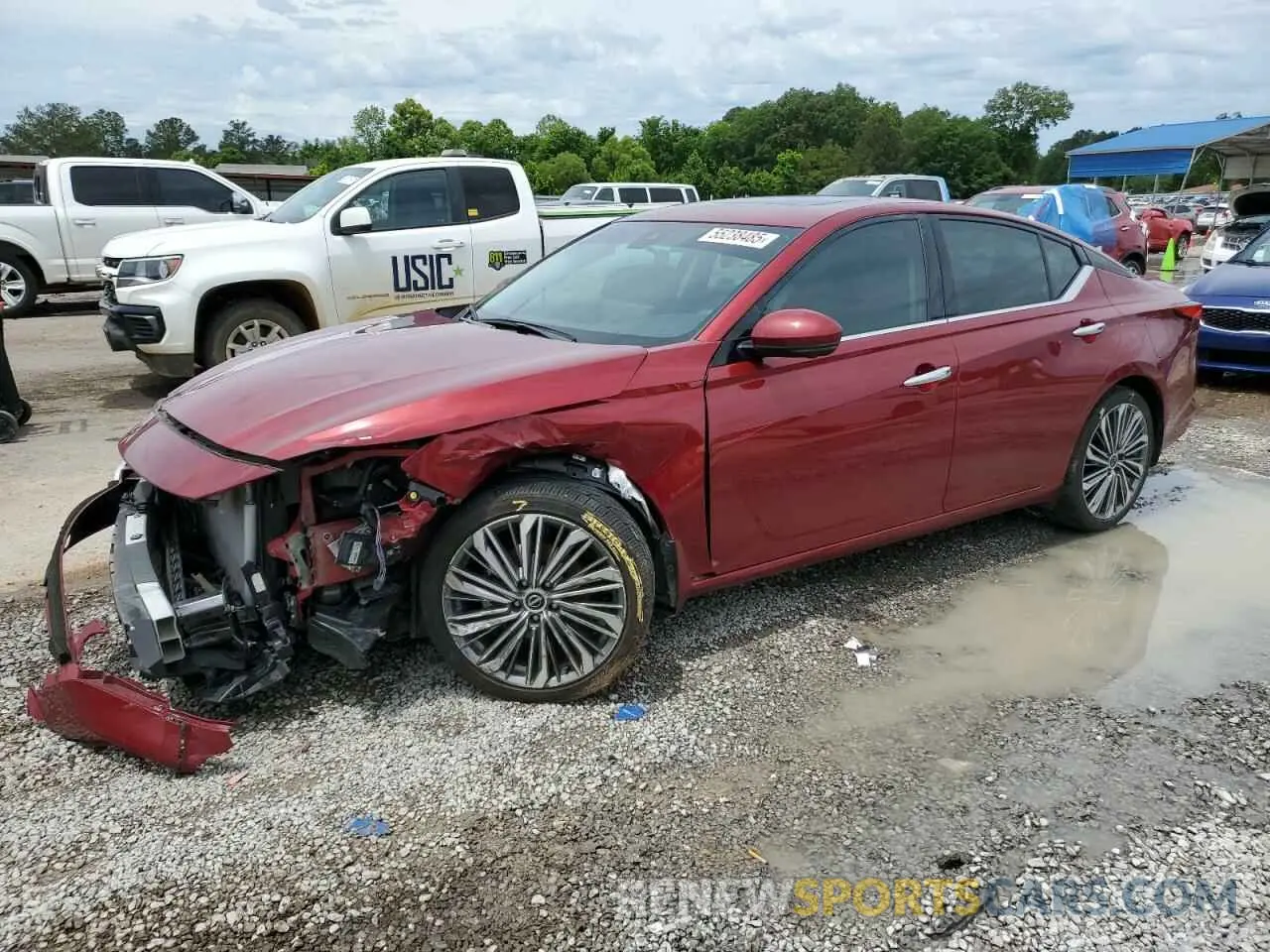 1 Photograph of a damaged car 1N4BL4EV8PN401939 NISSAN ALTIMA 2023