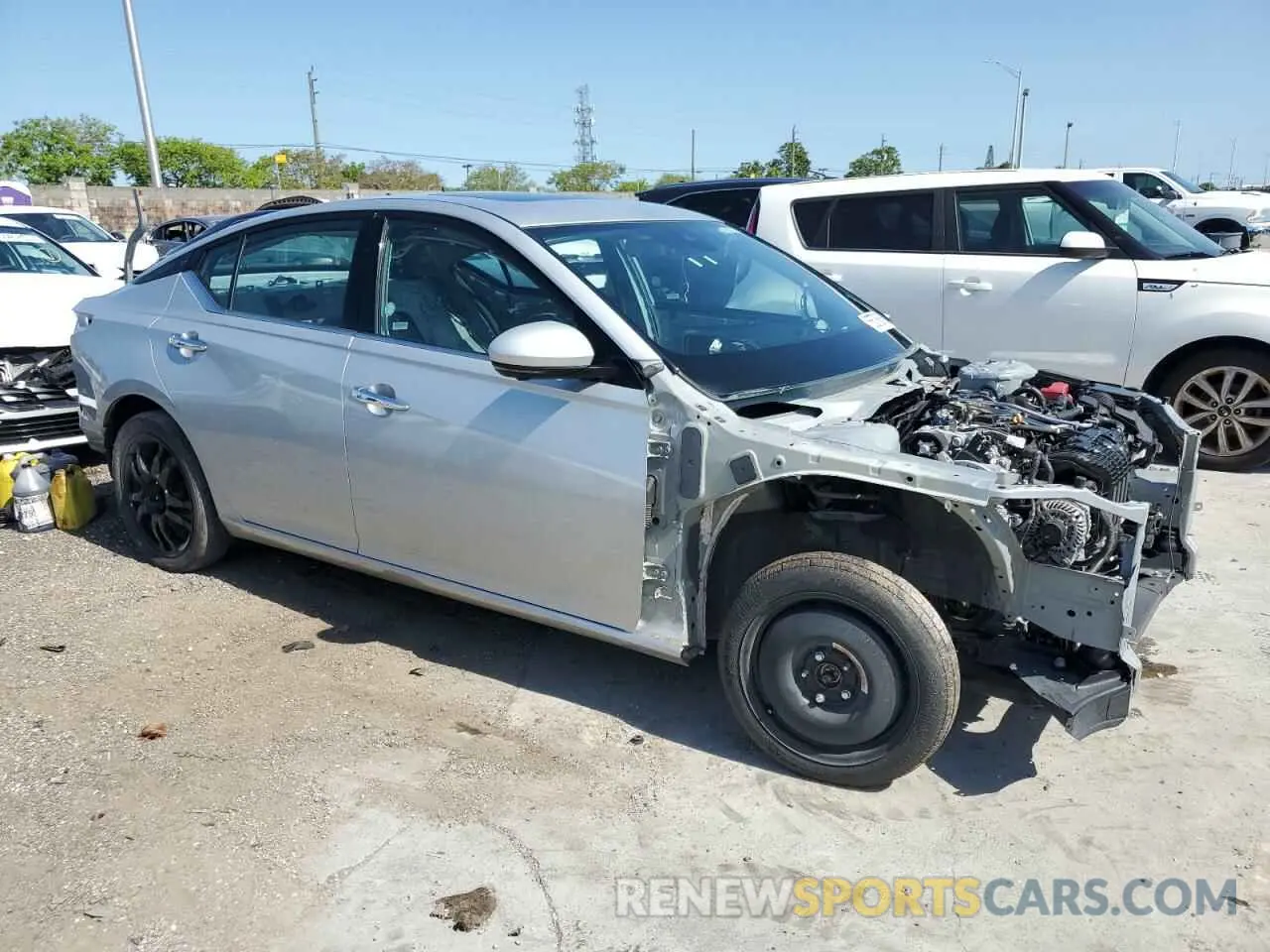 4 Photograph of a damaged car 1N4BL4EV9PN412786 NISSAN ALTIMA 2023