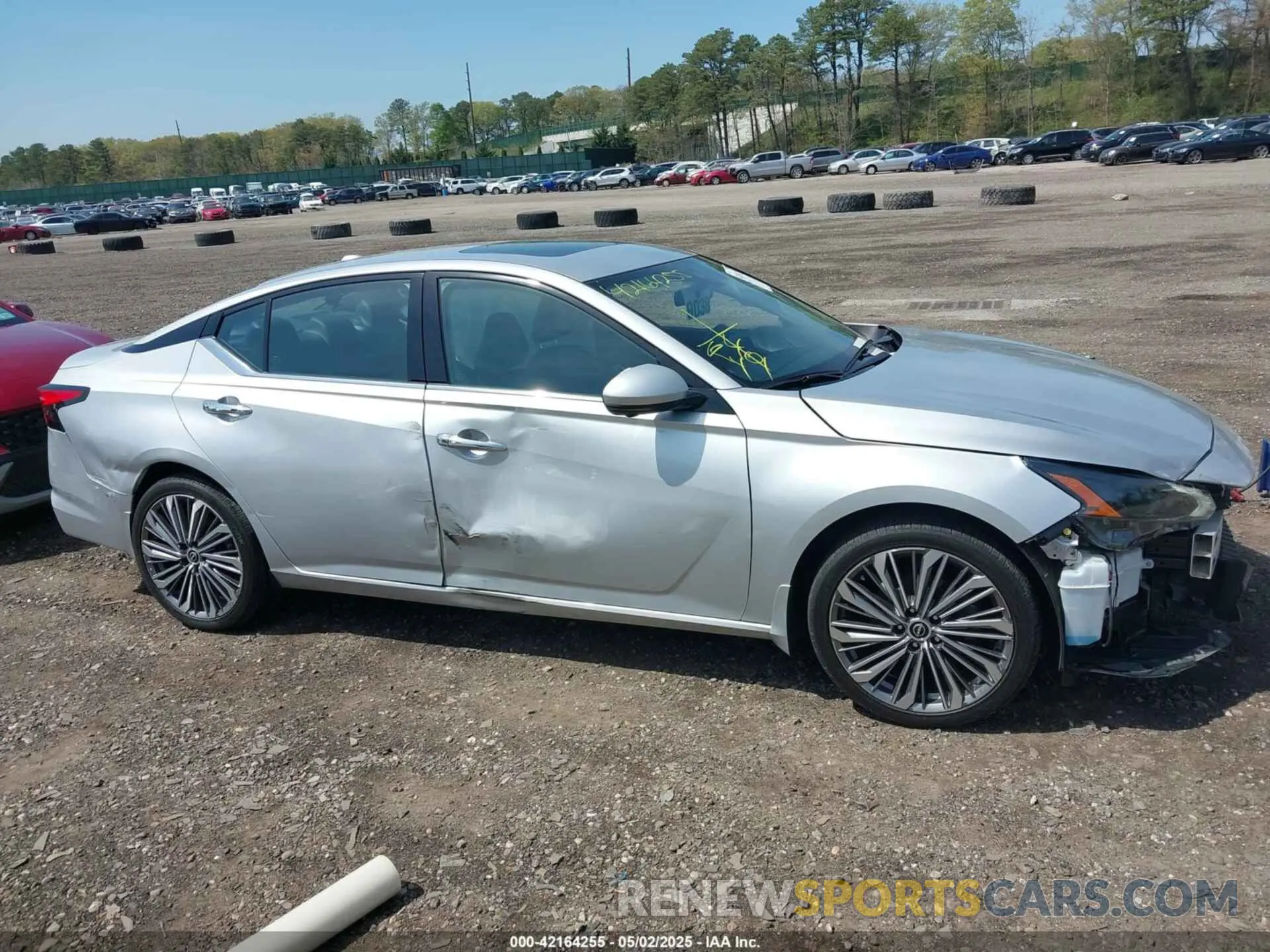 13 Photograph of a damaged car 1N4BL4EW0PN387513 NISSAN ALTIMA 2023