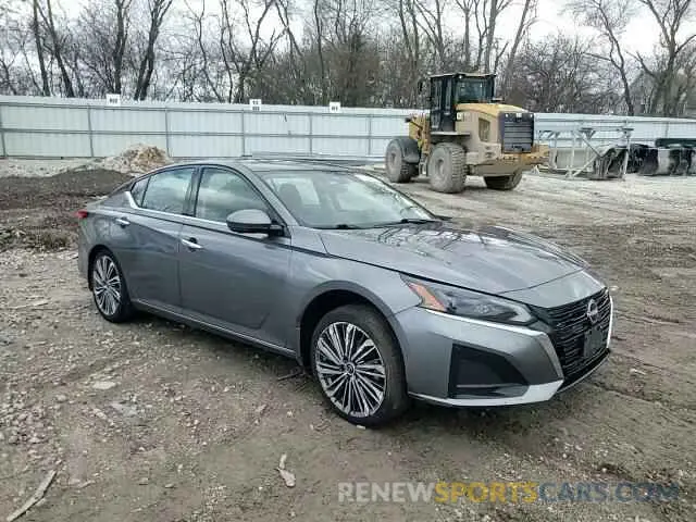 13 Photograph of a damaged car 1N4BL4EW4PN325368 NISSAN ALTIMA 2023