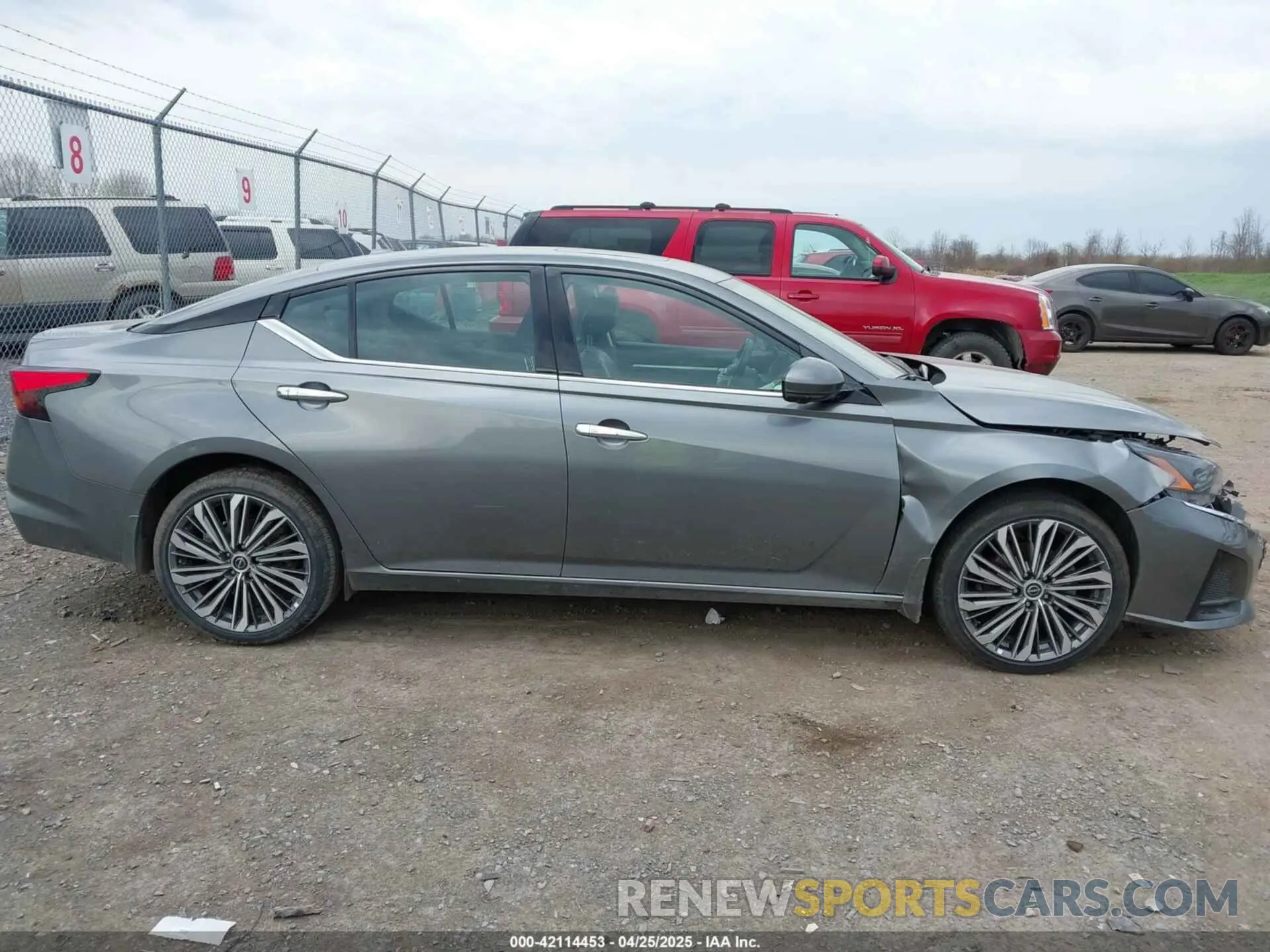 14 Photograph of a damaged car 1N4BL4EW4PN325953 NISSAN ALTIMA 2023