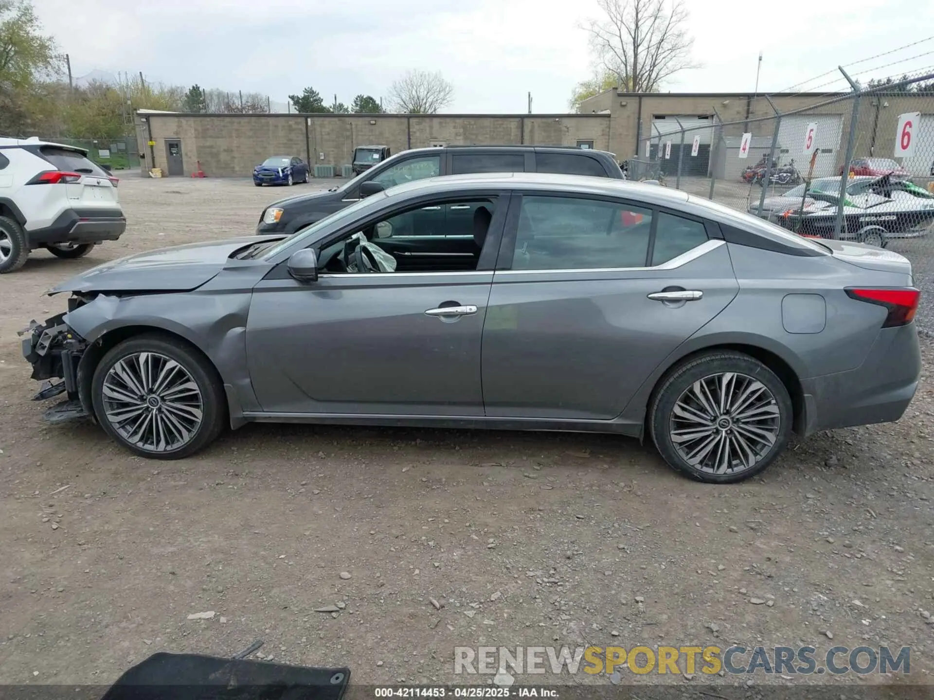 15 Photograph of a damaged car 1N4BL4EW4PN325953 NISSAN ALTIMA 2023