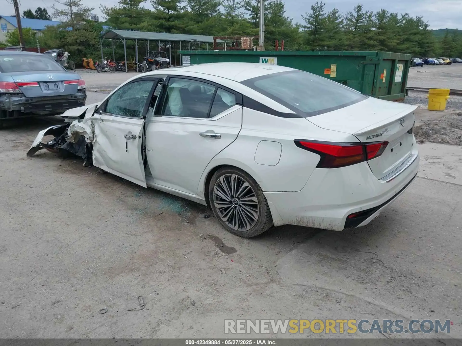 3 Photograph of a damaged car 1N4BL4EW4PN373842 NISSAN ALTIMA 2023