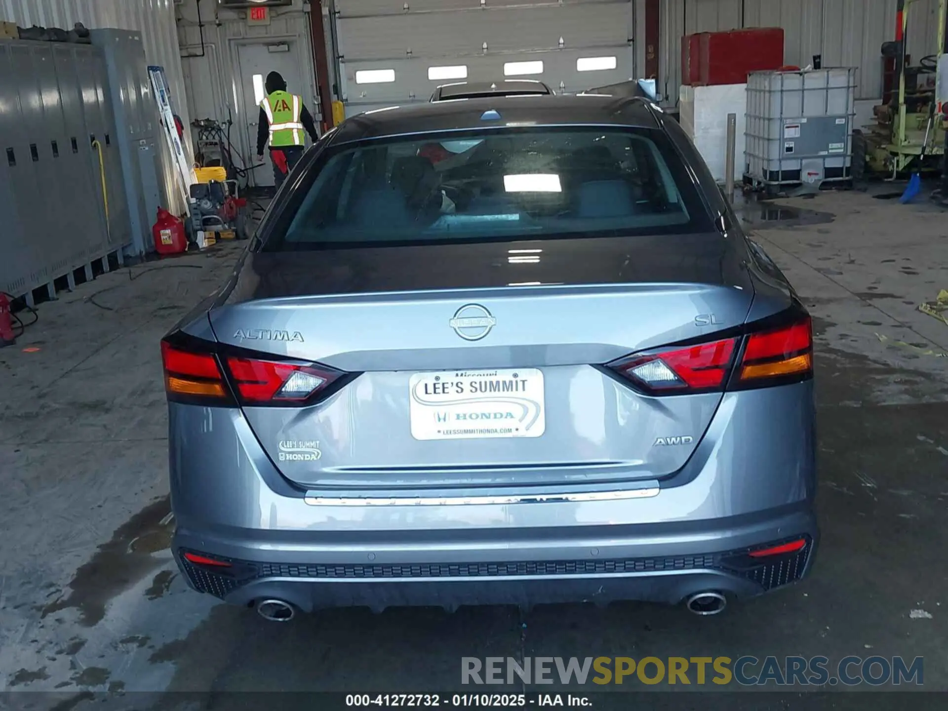 17 Photograph of a damaged car 1N4BL4EW6PN378170 NISSAN ALTIMA 2023
