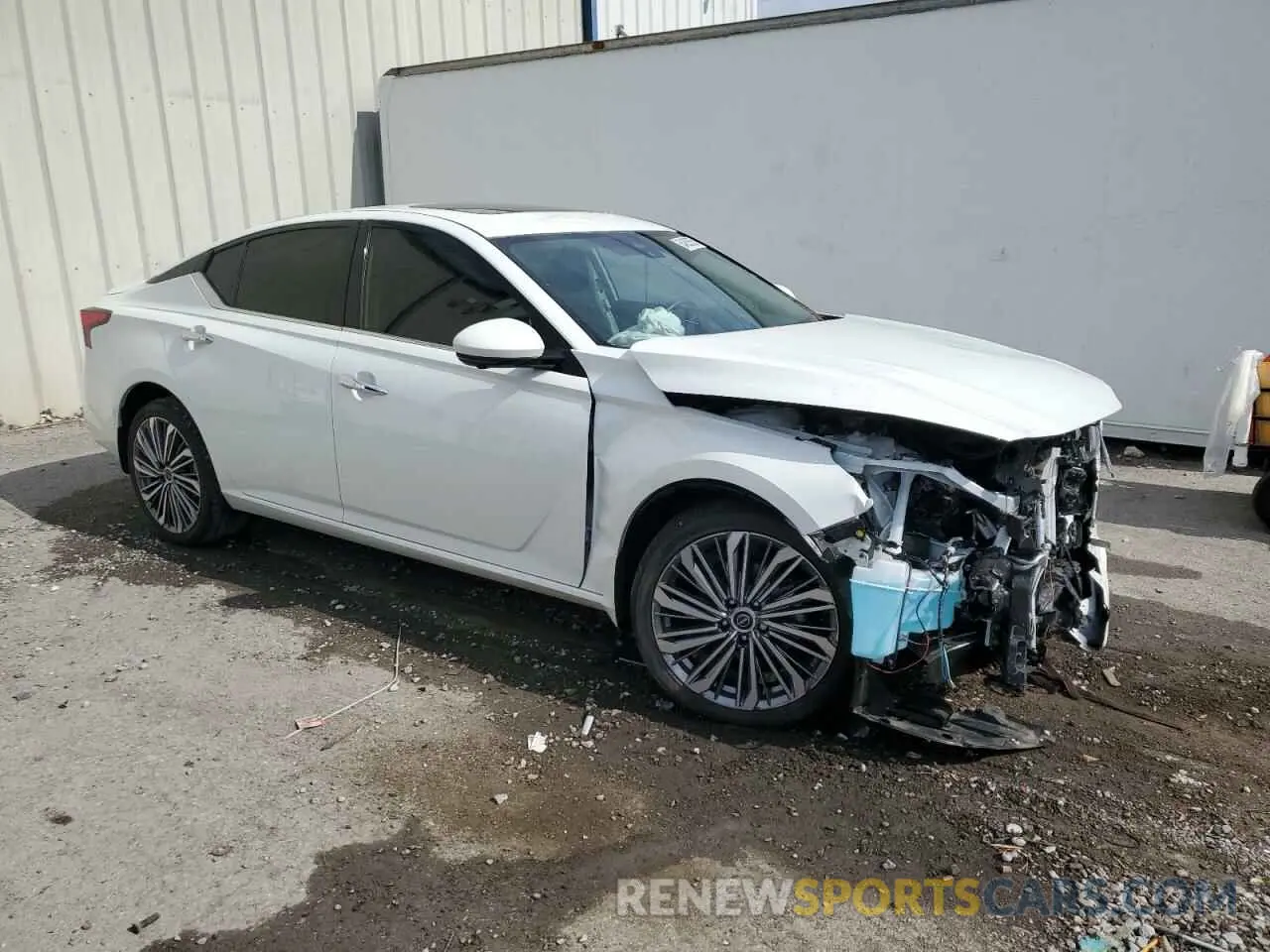 4 Photograph of a damaged car 1N4BL4EW6PN422152 NISSAN ALTIMA 2023