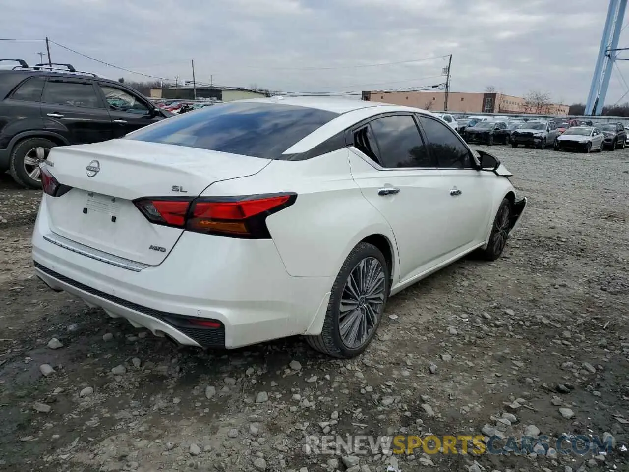 3 Photograph of a damaged car 1N4BL4EW9PN396663 NISSAN ALTIMA 2023