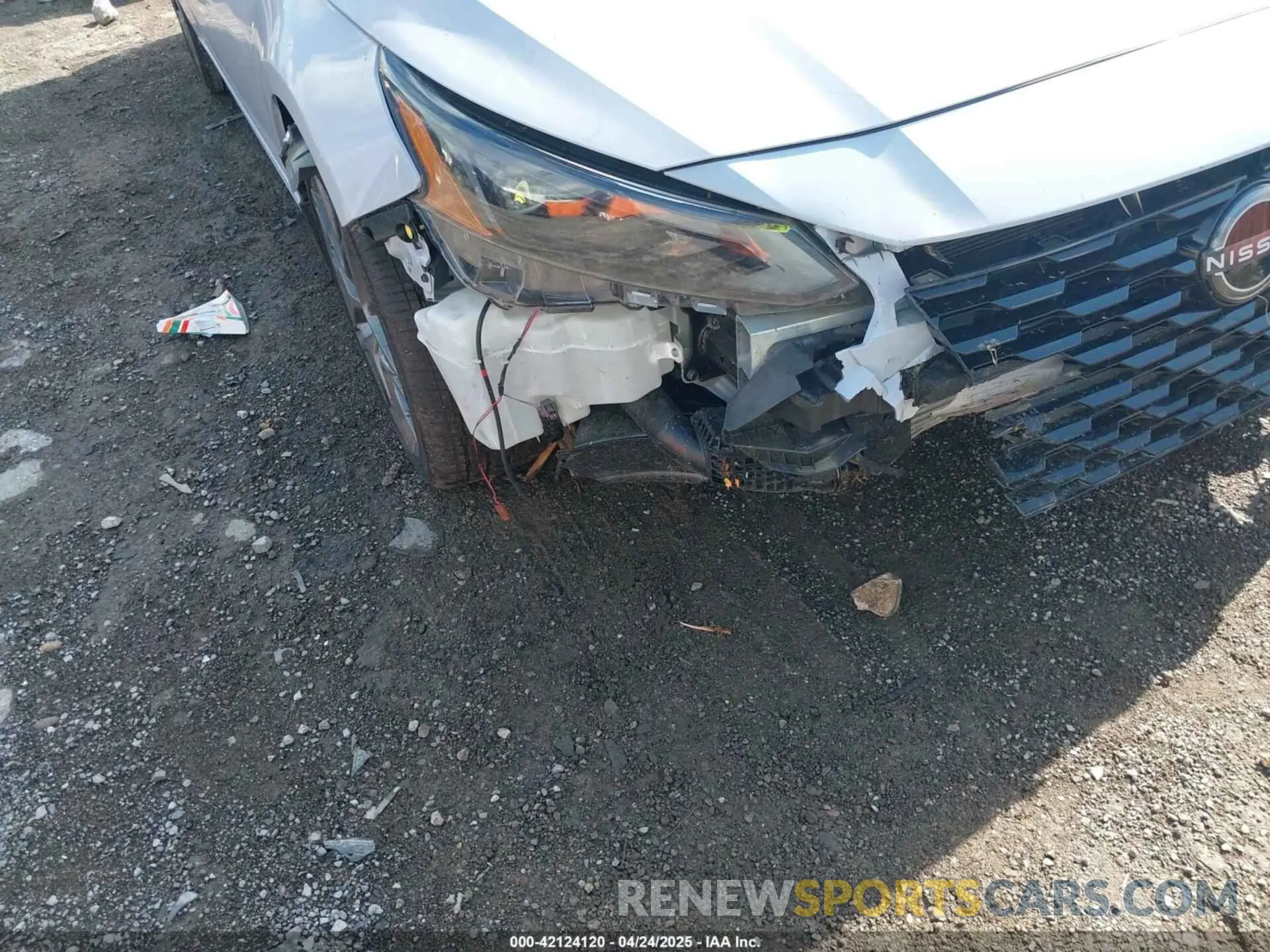 18 Photograph of a damaged car 1N4AL4CV0RN357551 NISSAN ALTIMA 2024