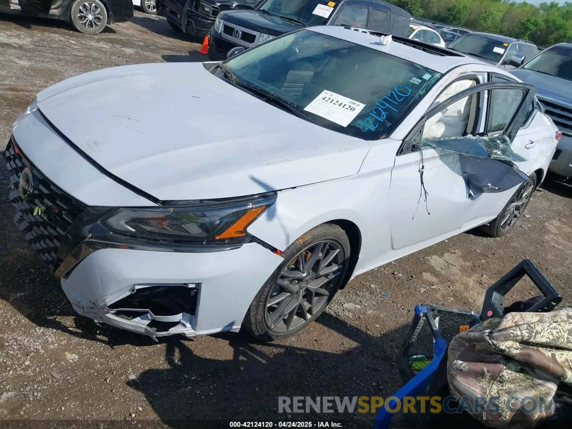 2 Photograph of a damaged car 1N4AL4CV0RN357551 NISSAN ALTIMA 2024