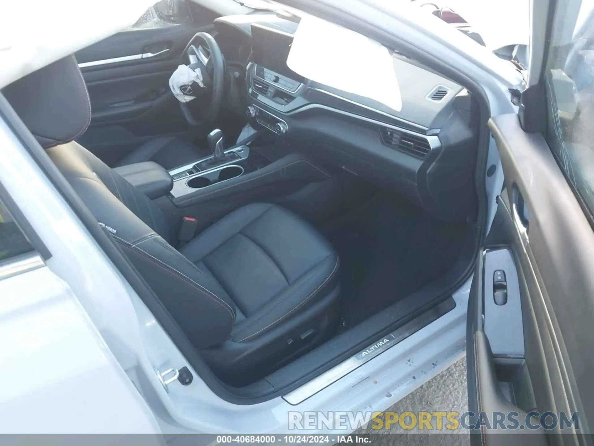 5 Photograph of a damaged car 1N4AL4CV2RN407463 NISSAN ALTIMA 2024