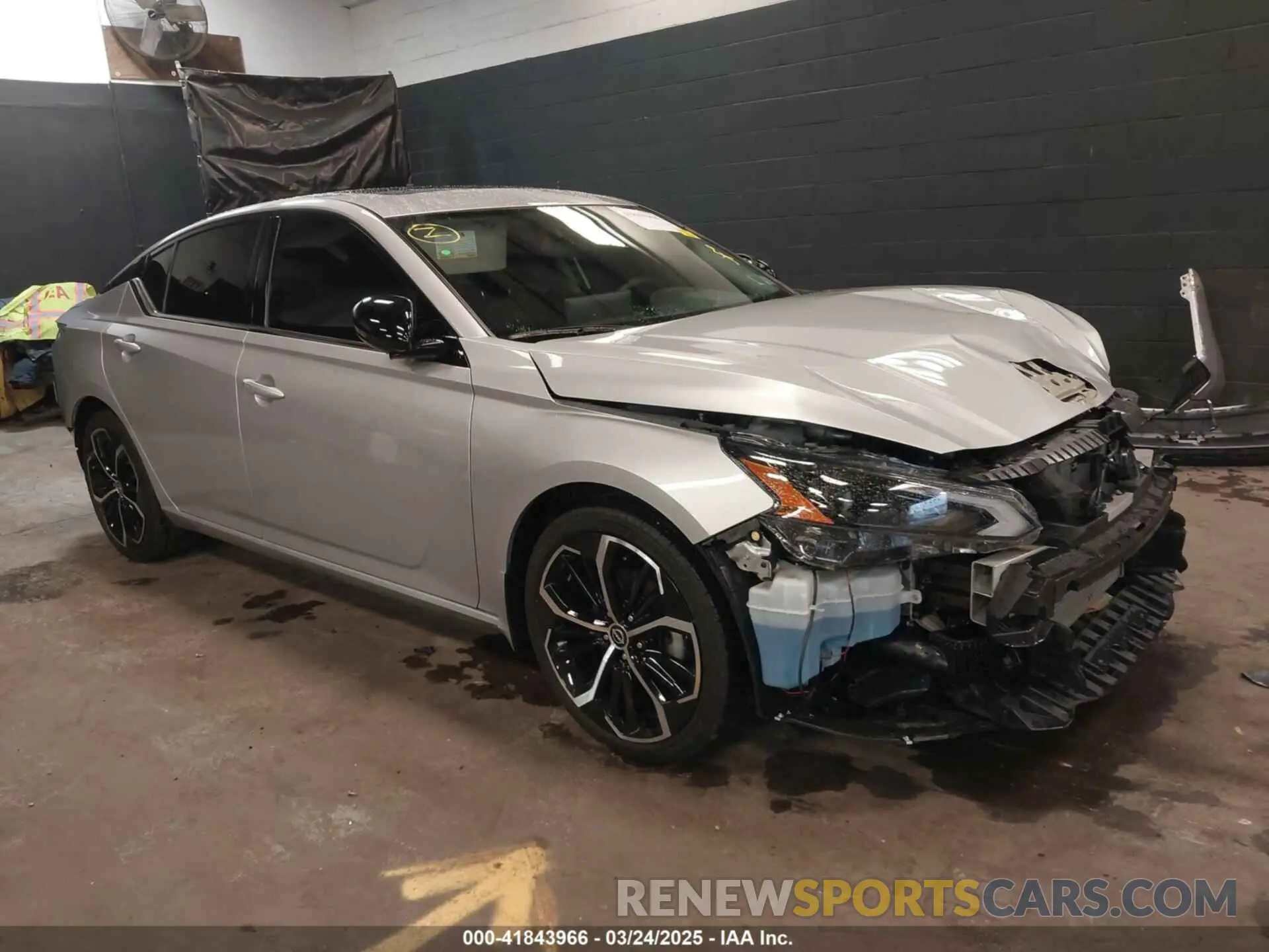 1 Photograph of a damaged car 1N4AL4CV4RN313794 NISSAN ALTIMA 2024