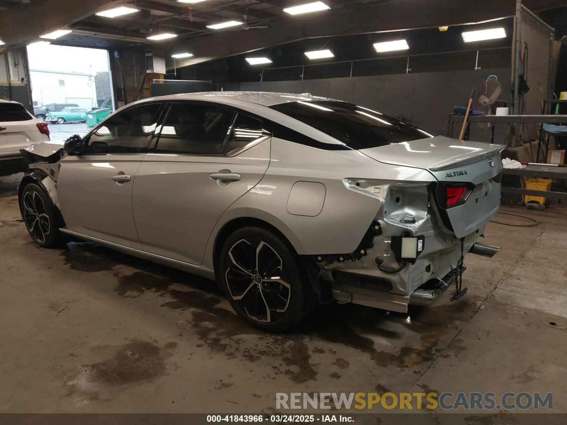 3 Photograph of a damaged car 1N4AL4CV4RN313794 NISSAN ALTIMA 2024