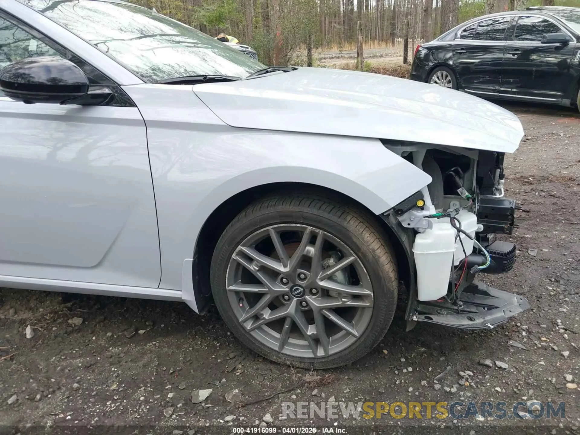 19 Photograph of a damaged car 1N4AL4CV6RN379540 NISSAN ALTIMA 2024