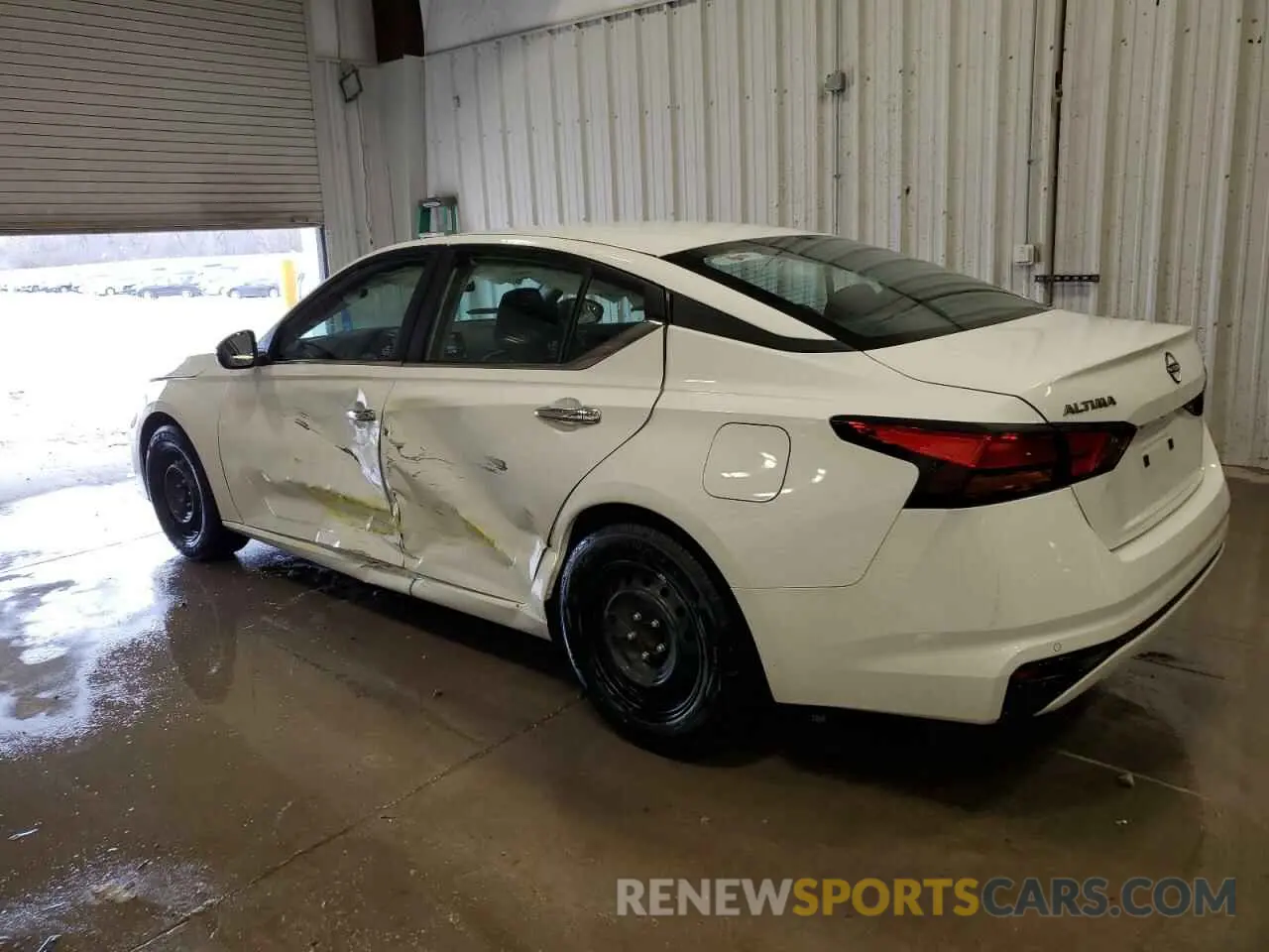 2 Photograph of a damaged car 1N4BL4BV1RN364398 NISSAN ALTIMA 2024