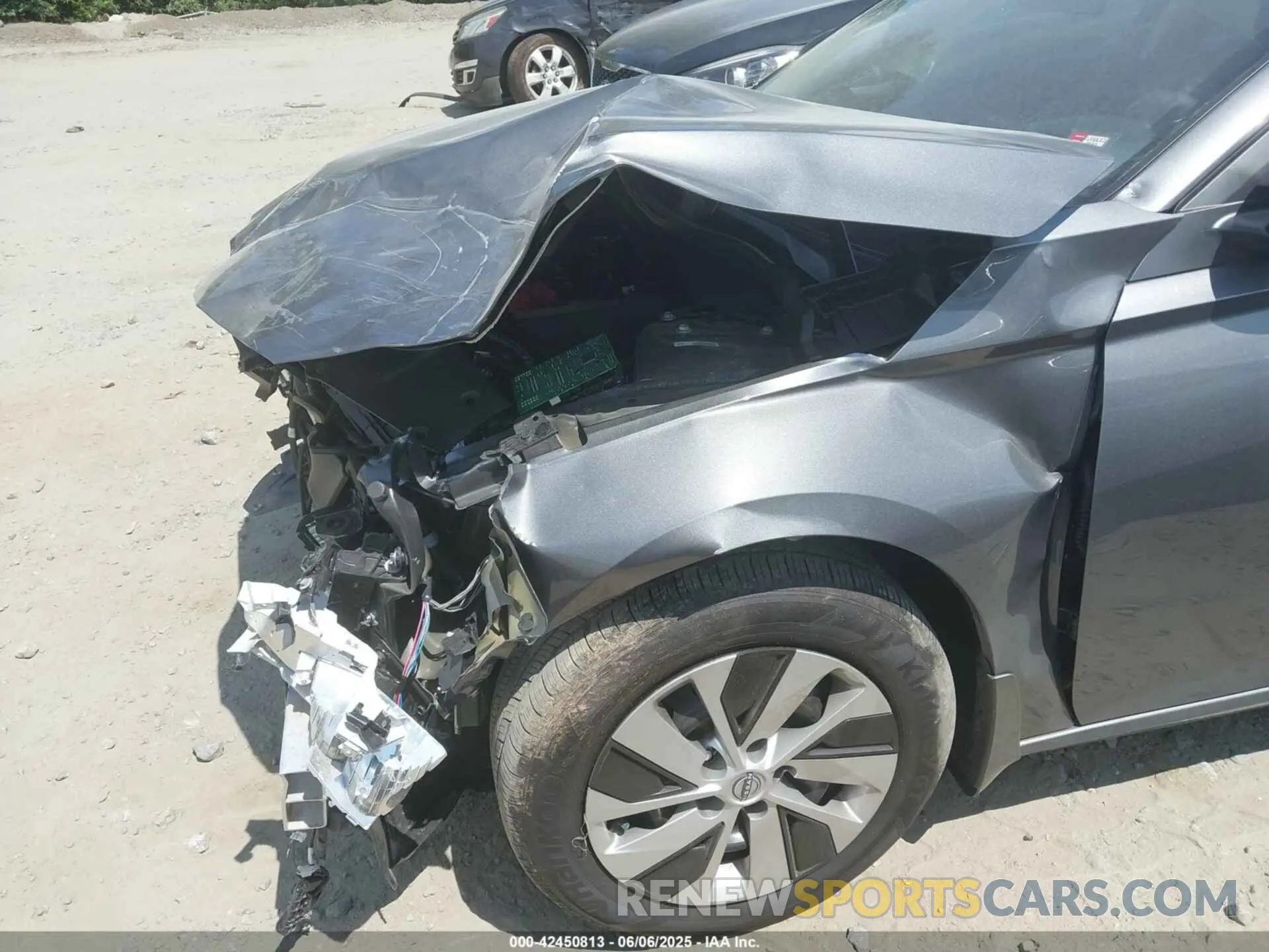 6 Photograph of a damaged car 1N4BL4BV1RN412496 NISSAN ALTIMA 2024