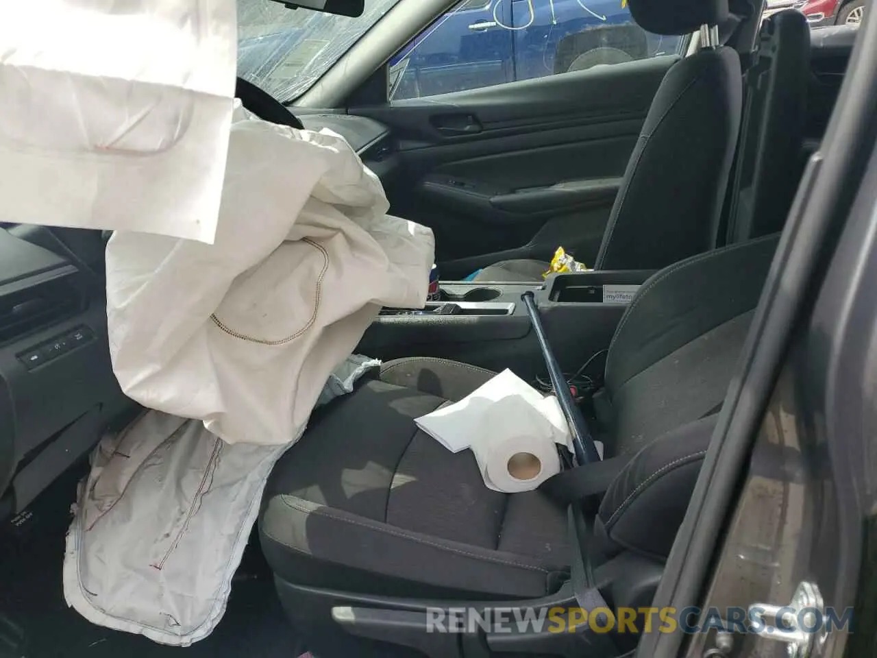 7 Photograph of a damaged car 1N4BL4BV2RN372297 NISSAN ALTIMA 2024