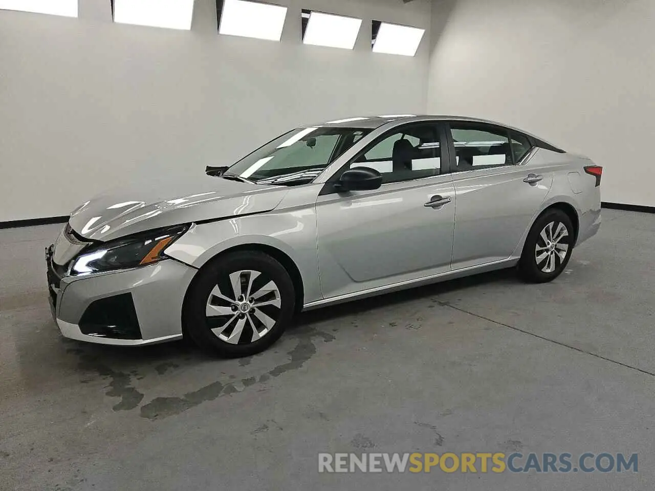 1 Photograph of a damaged car 1N4BL4BV2RN382926 NISSAN ALTIMA 2024