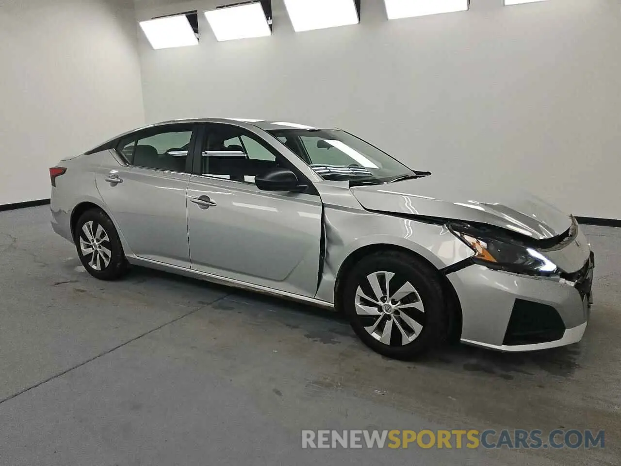 4 Photograph of a damaged car 1N4BL4BV2RN382926 NISSAN ALTIMA 2024