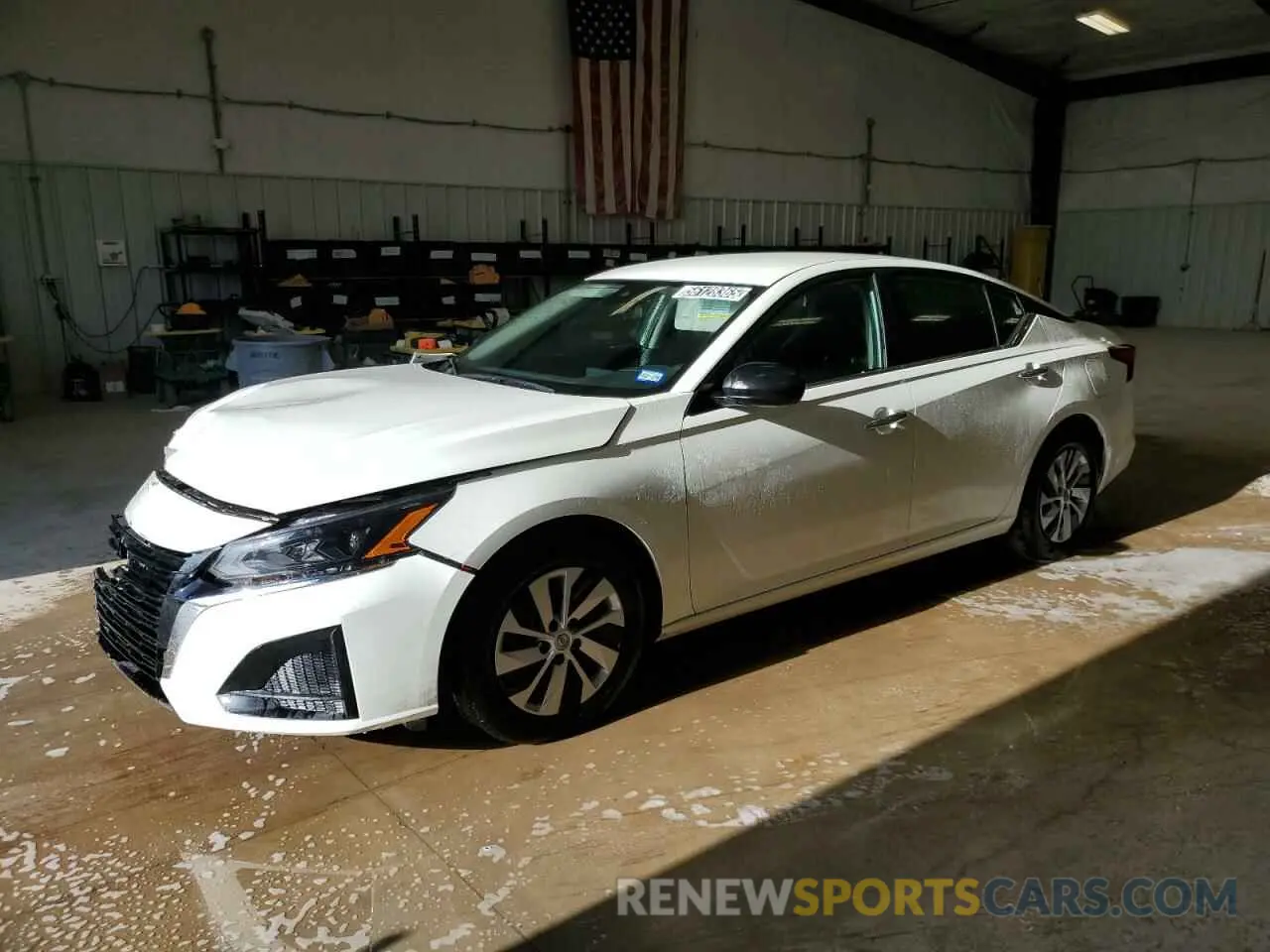 1 Photograph of a damaged car 1N4BL4BV2RN397944 NISSAN ALTIMA 2024