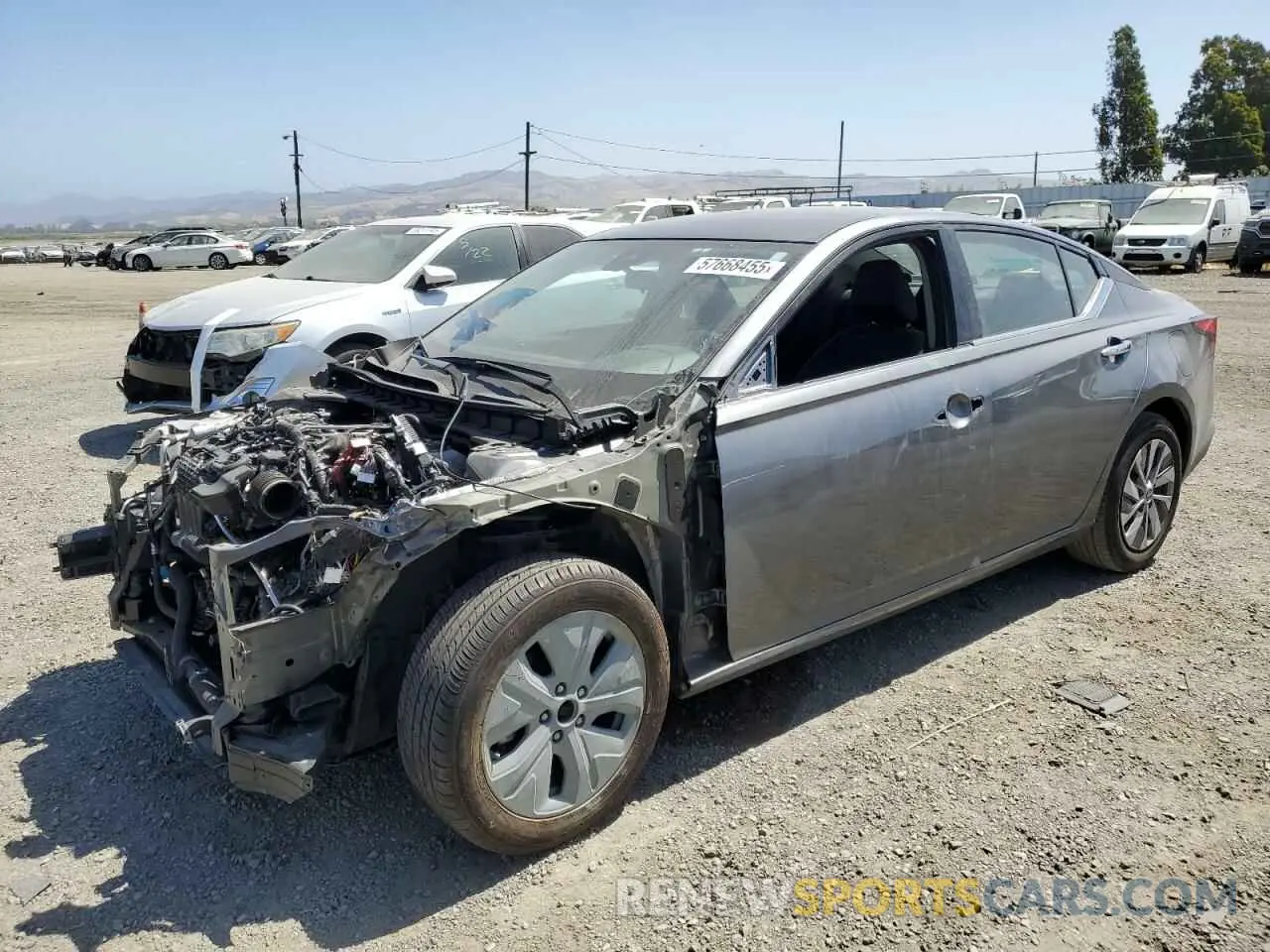 1 Photograph of a damaged car 1N4BL4BV3RN320354 NISSAN ALTIMA 2024