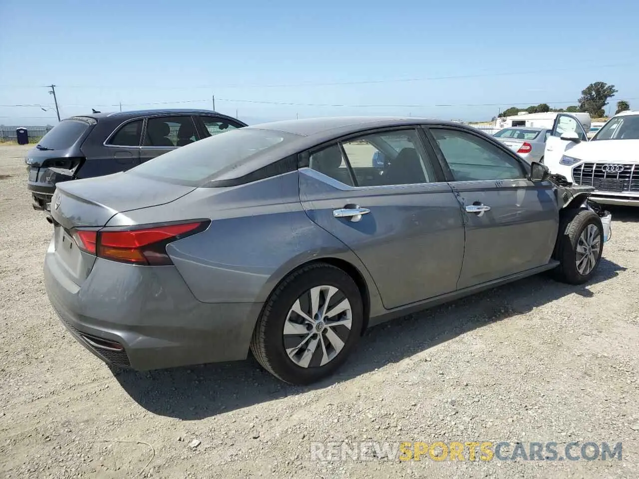3 Photograph of a damaged car 1N4BL4BV3RN320354 NISSAN ALTIMA 2024