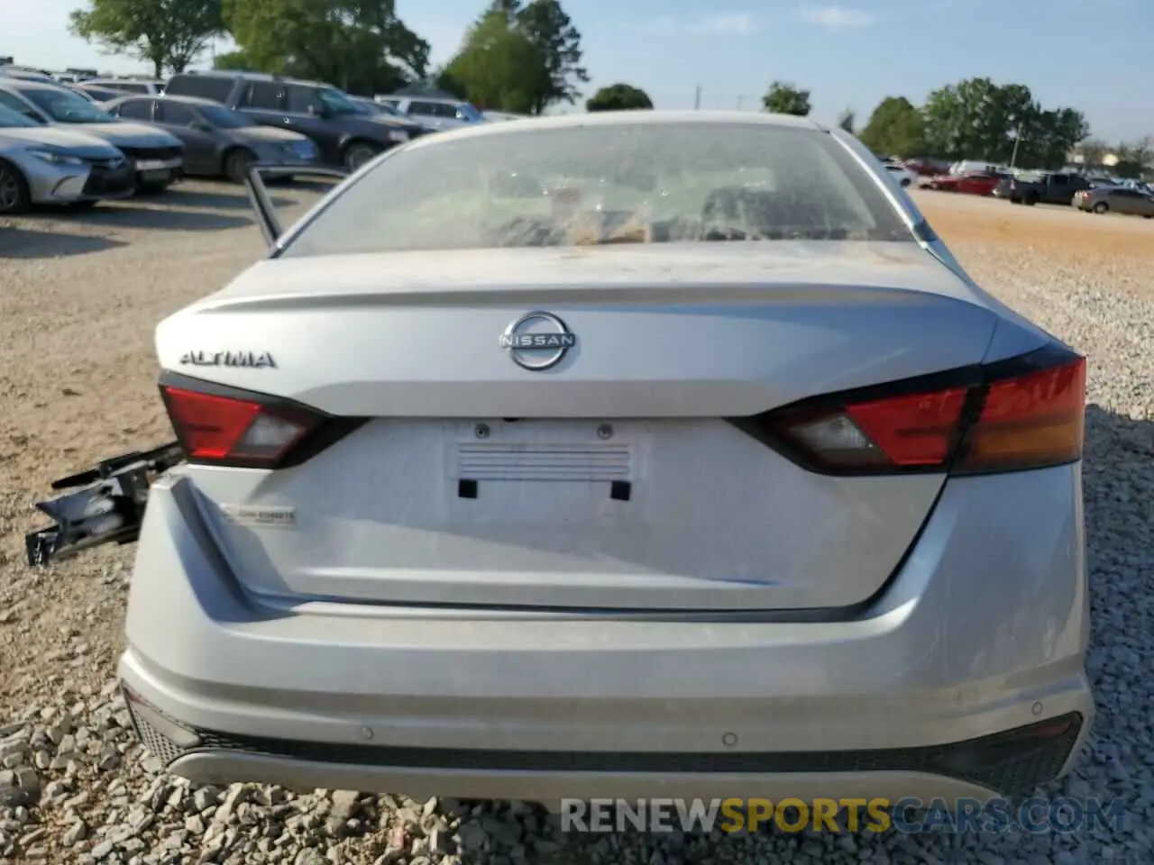 6 Photograph of a damaged car 1N4BL4BV3RN368954 NISSAN ALTIMA 2024