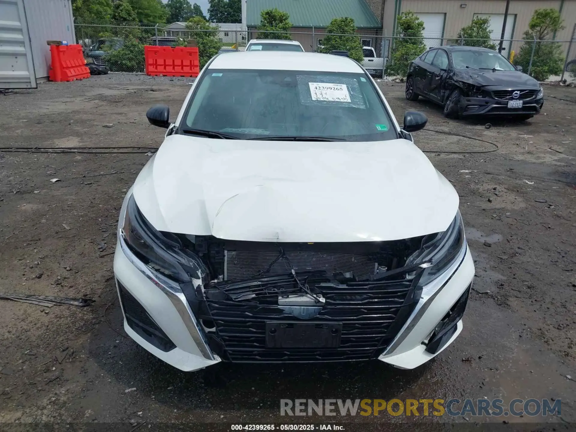 13 Photograph of a damaged car 1N4BL4BV3RN370008 NISSAN ALTIMA 2024