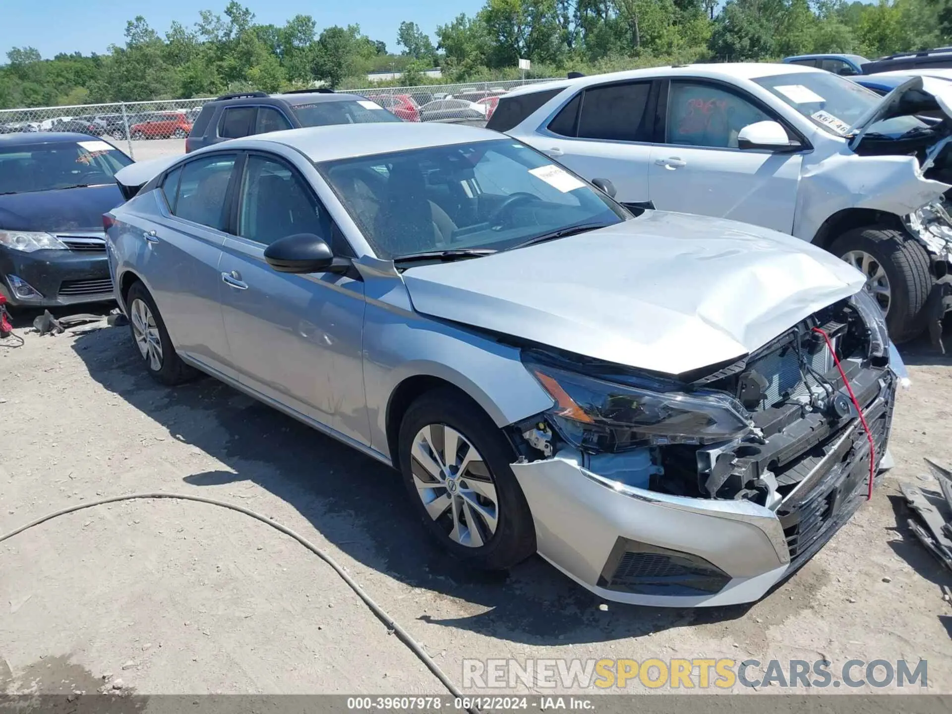 1 Photograph of a damaged car 1N4BL4BV3RN374625 NISSAN ALTIMA 2024