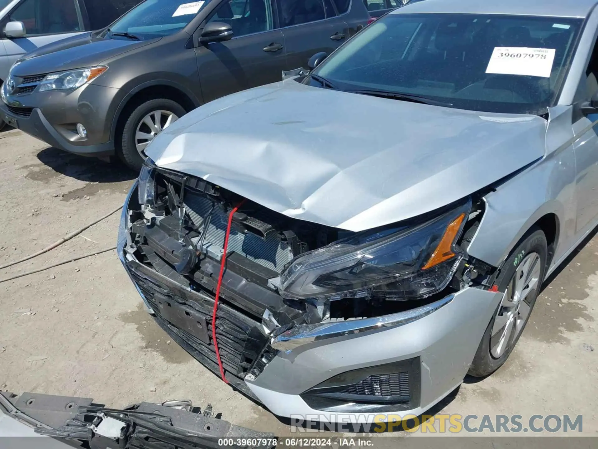 6 Photograph of a damaged car 1N4BL4BV3RN374625 NISSAN ALTIMA 2024
