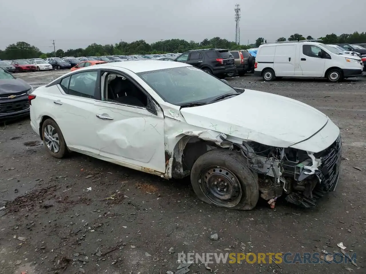 4 Photograph of a damaged car 1N4BL4BV3RN396012 NISSAN ALTIMA 2024