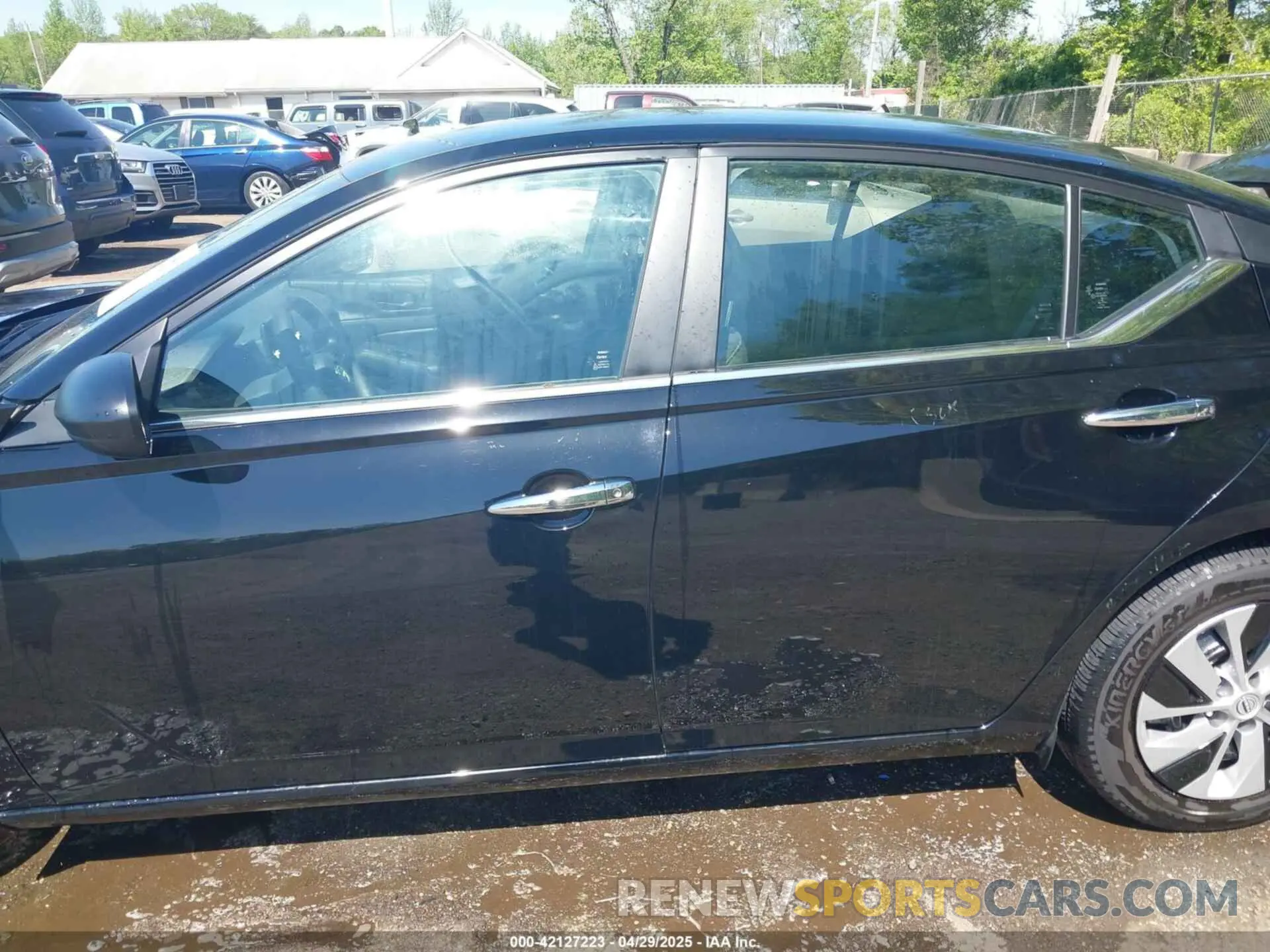15 Photograph of a damaged car 1N4BL4BV3RN404075 NISSAN ALTIMA 2024