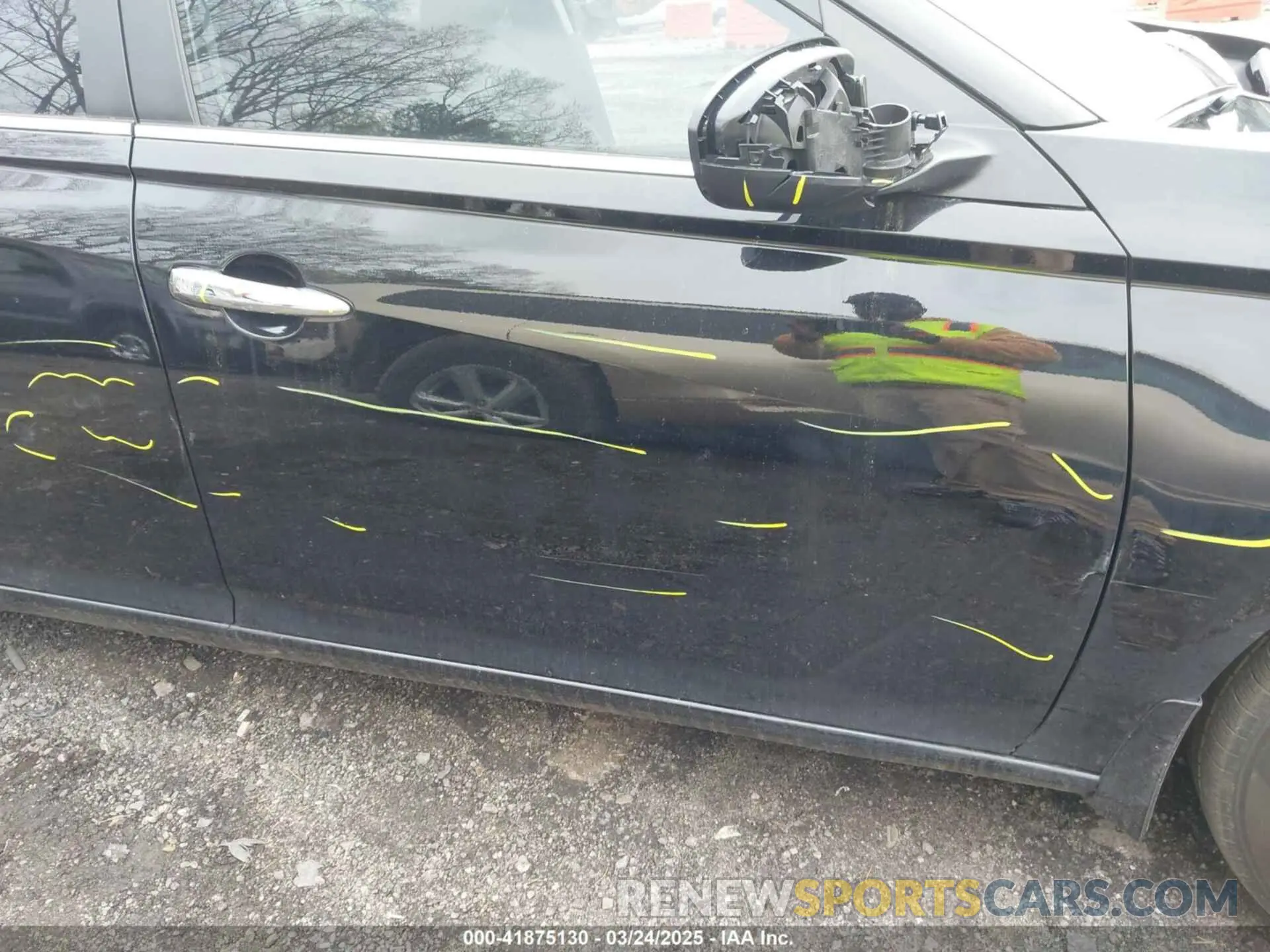19 Photograph of a damaged car 1N4BL4BV3RN436752 NISSAN ALTIMA 2024