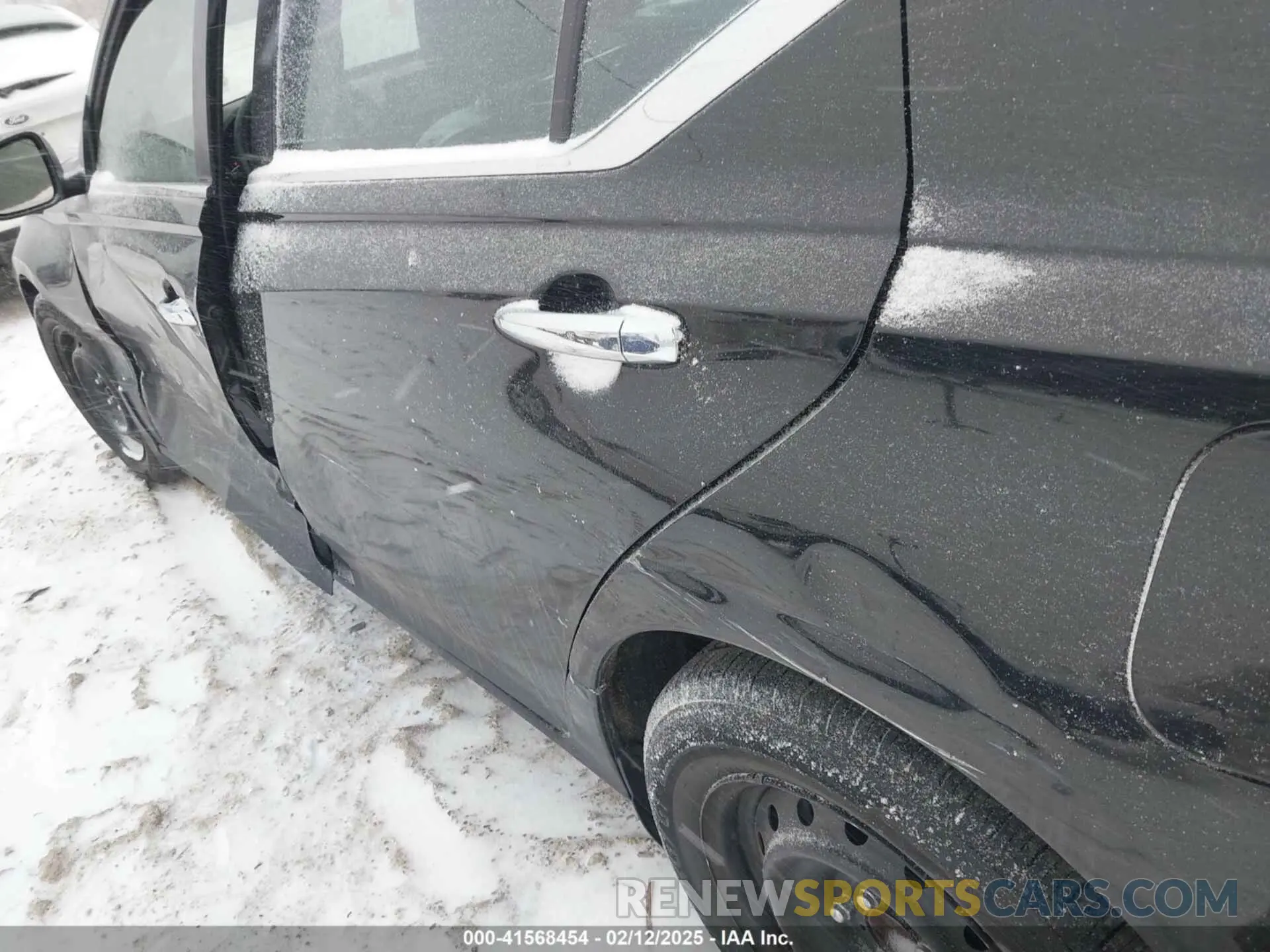 6 Photograph of a damaged car 1N4BL4BV4RN311985 NISSAN ALTIMA 2024