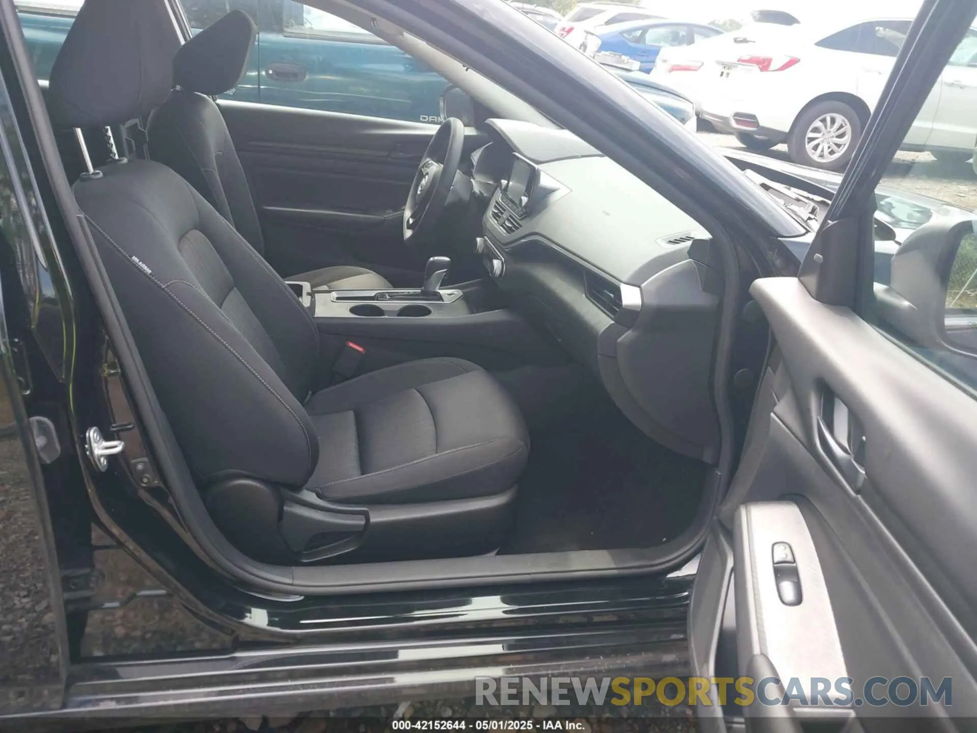 5 Photograph of a damaged car 1N4BL4BV4RN315258 NISSAN ALTIMA 2024