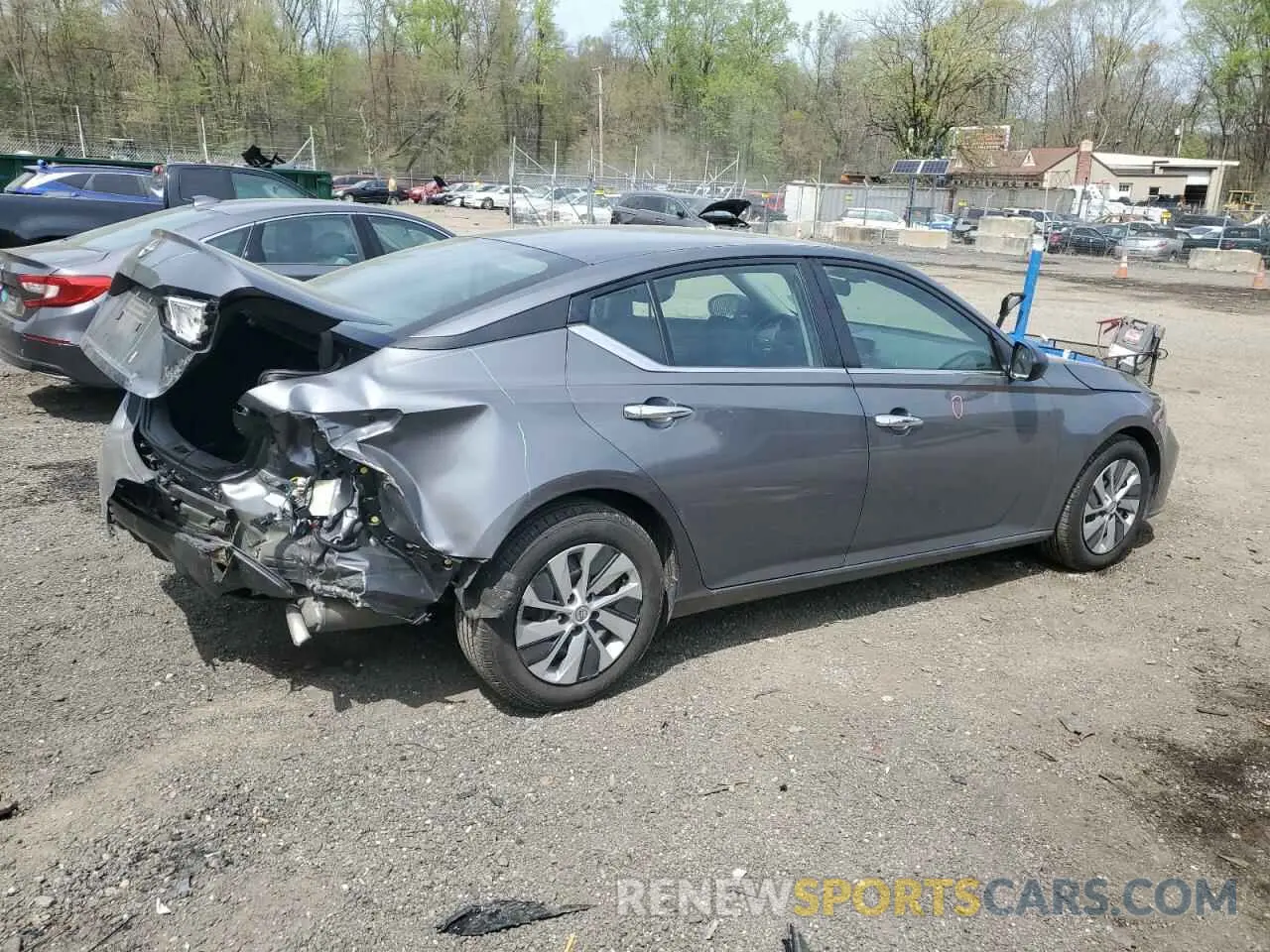 3 Photograph of a damaged car 1N4BL4BV4RN373399 NISSAN ALTIMA 2024