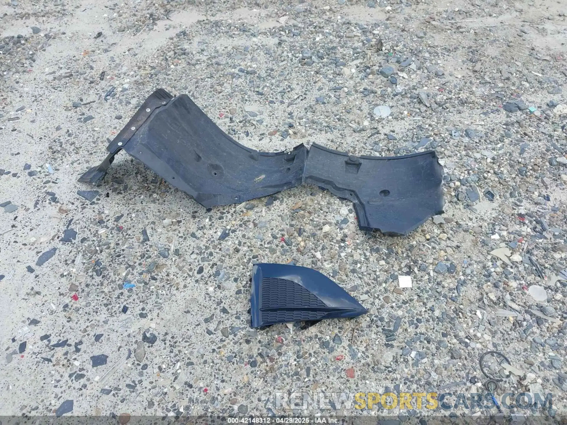 12 Photograph of a damaged car 1N4BL4BV4RN376478 NISSAN ALTIMA 2024