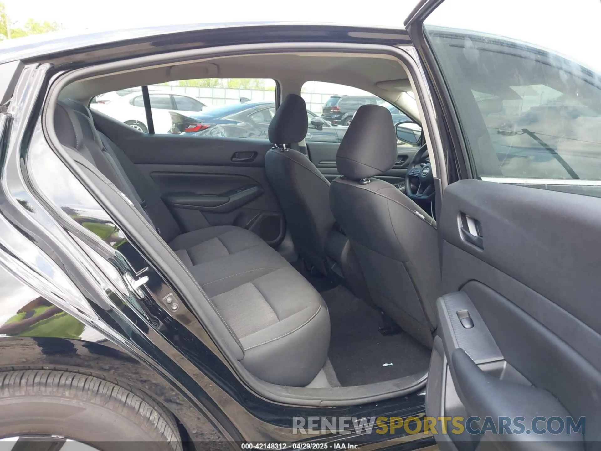 8 Photograph of a damaged car 1N4BL4BV4RN376478 NISSAN ALTIMA 2024