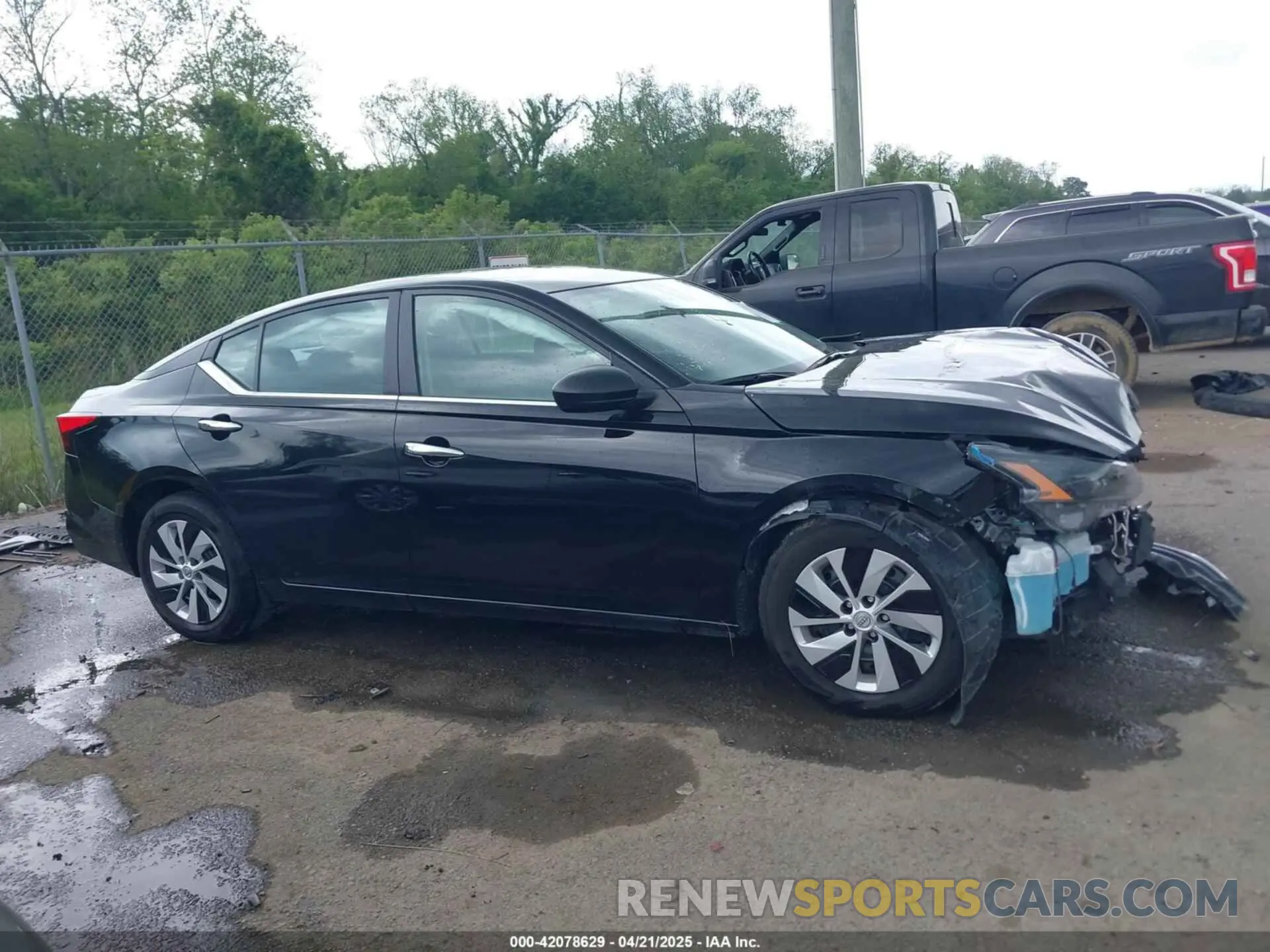12 Photograph of a damaged car 1N4BL4BV4RN401430 NISSAN ALTIMA 2024