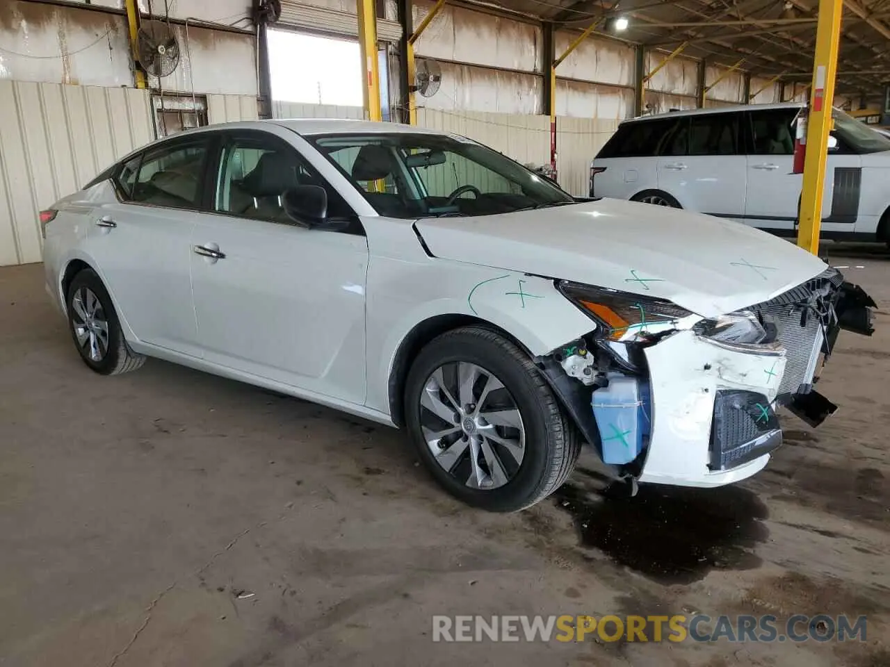 4 Photograph of a damaged car 1N4BL4BV5RN381625 NISSAN ALTIMA 2024