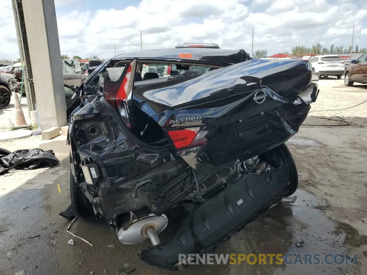6 Photograph of a damaged car 1N4BL4BV5RN395251 NISSAN ALTIMA 2024