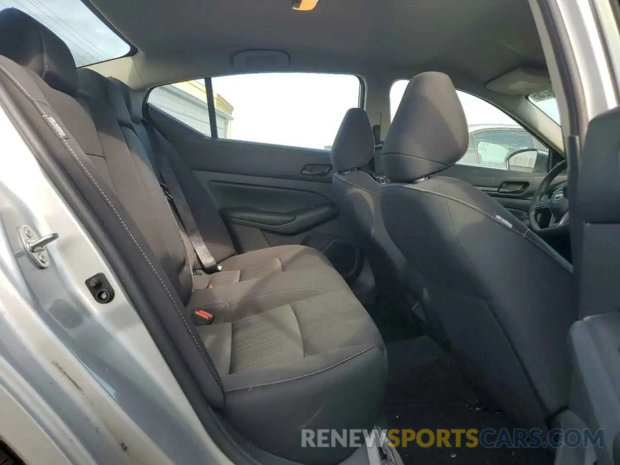 10 Photograph of a damaged car 1N4BL4BV5RN414655 NISSAN ALTIMA 2024