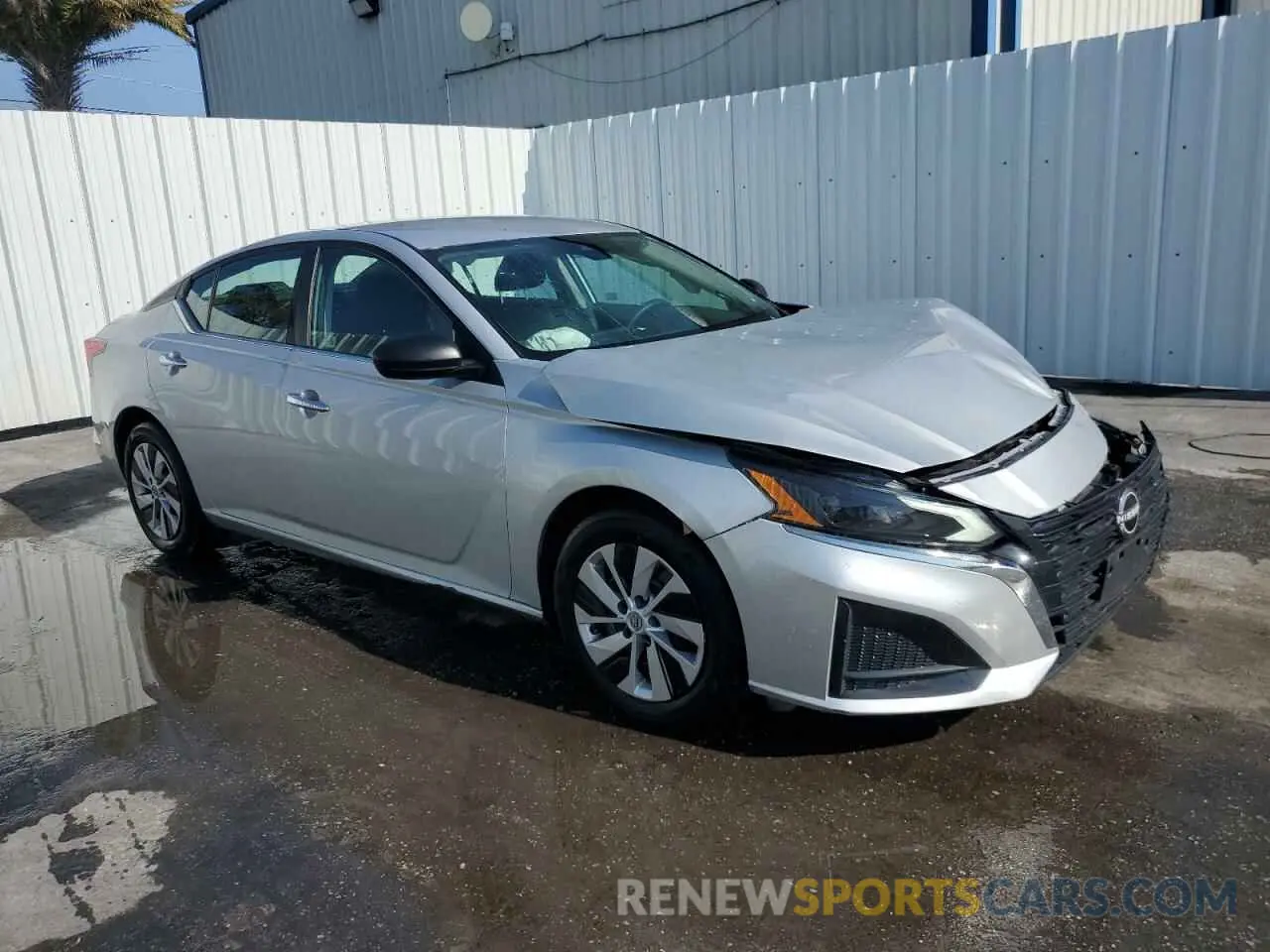 4 Photograph of a damaged car 1N4BL4BV6RN340565 NISSAN ALTIMA 2024