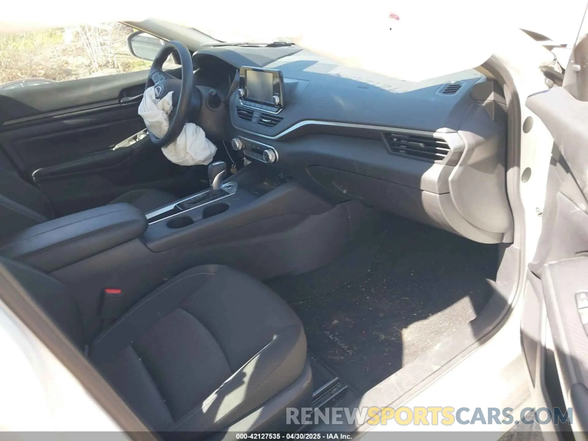 5 Photograph of a damaged car 1N4BL4BV6RN357401 NISSAN ALTIMA 2024
