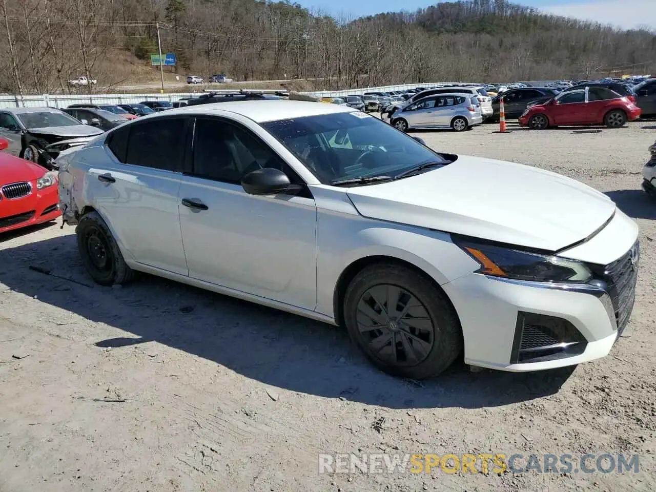 4 Photograph of a damaged car 1N4BL4BV6RN379088 NISSAN ALTIMA 2024
