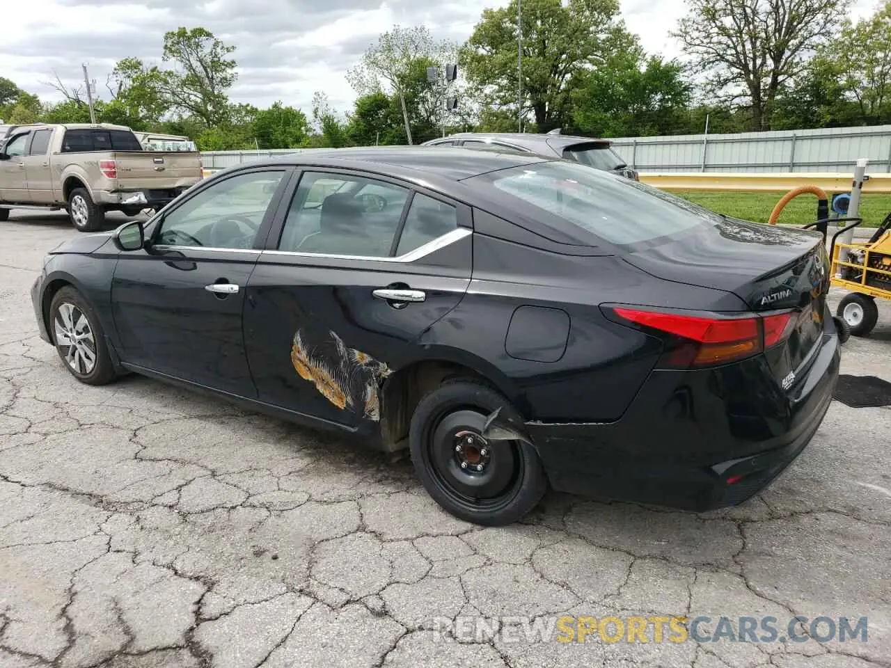 2 Photograph of a damaged car 1N4BL4BV7RN300365 NISSAN ALTIMA 2024