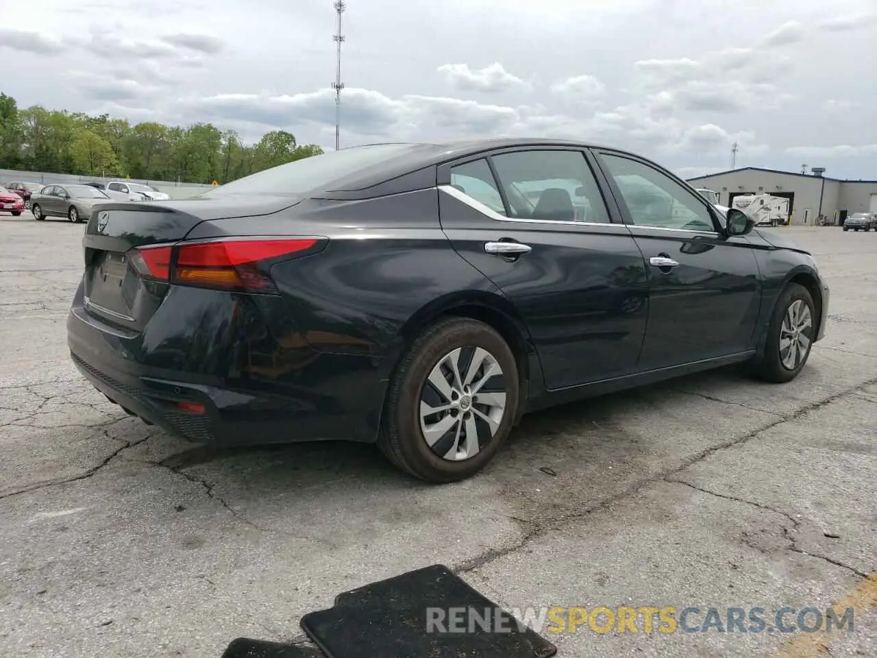 3 Photograph of a damaged car 1N4BL4BV7RN300365 NISSAN ALTIMA 2024